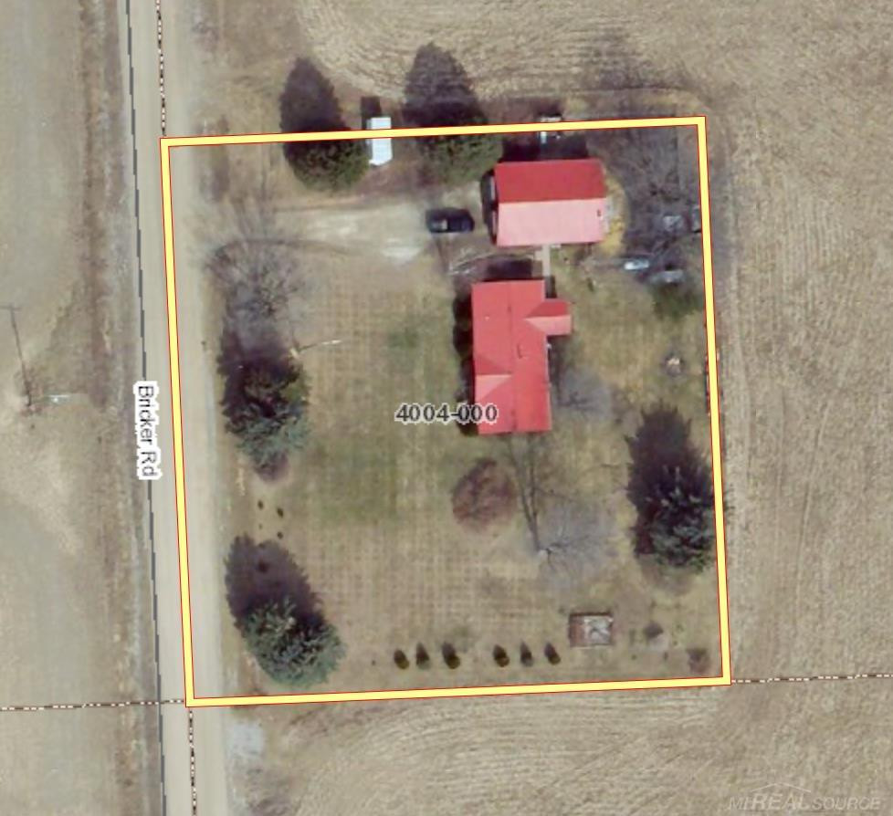 7124 Bricker Road, Avoca, MI 48006 — Photo 2