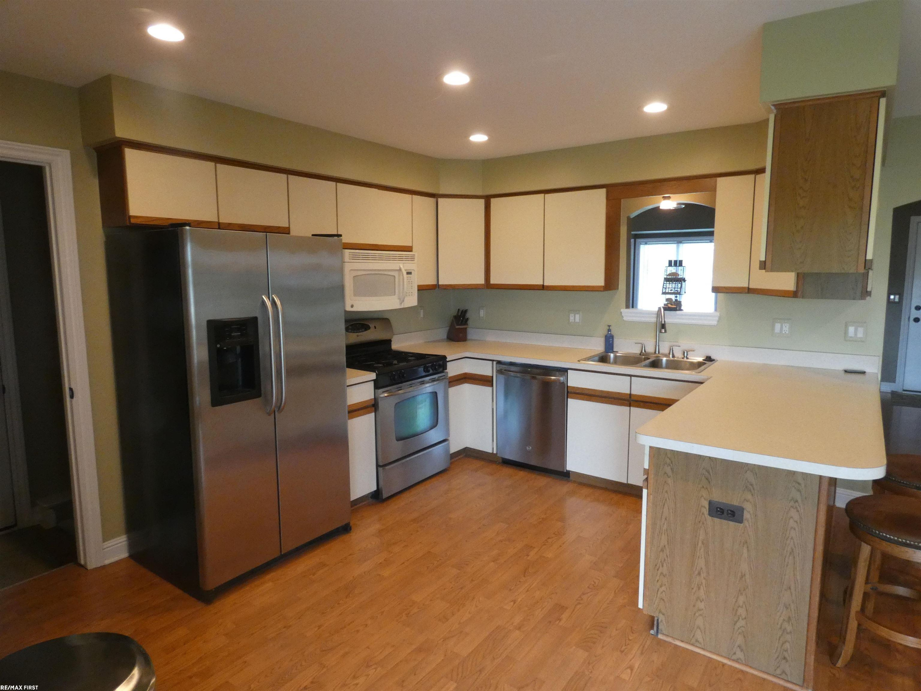 60415 Indian Trail Trail, MI — Photo 22
