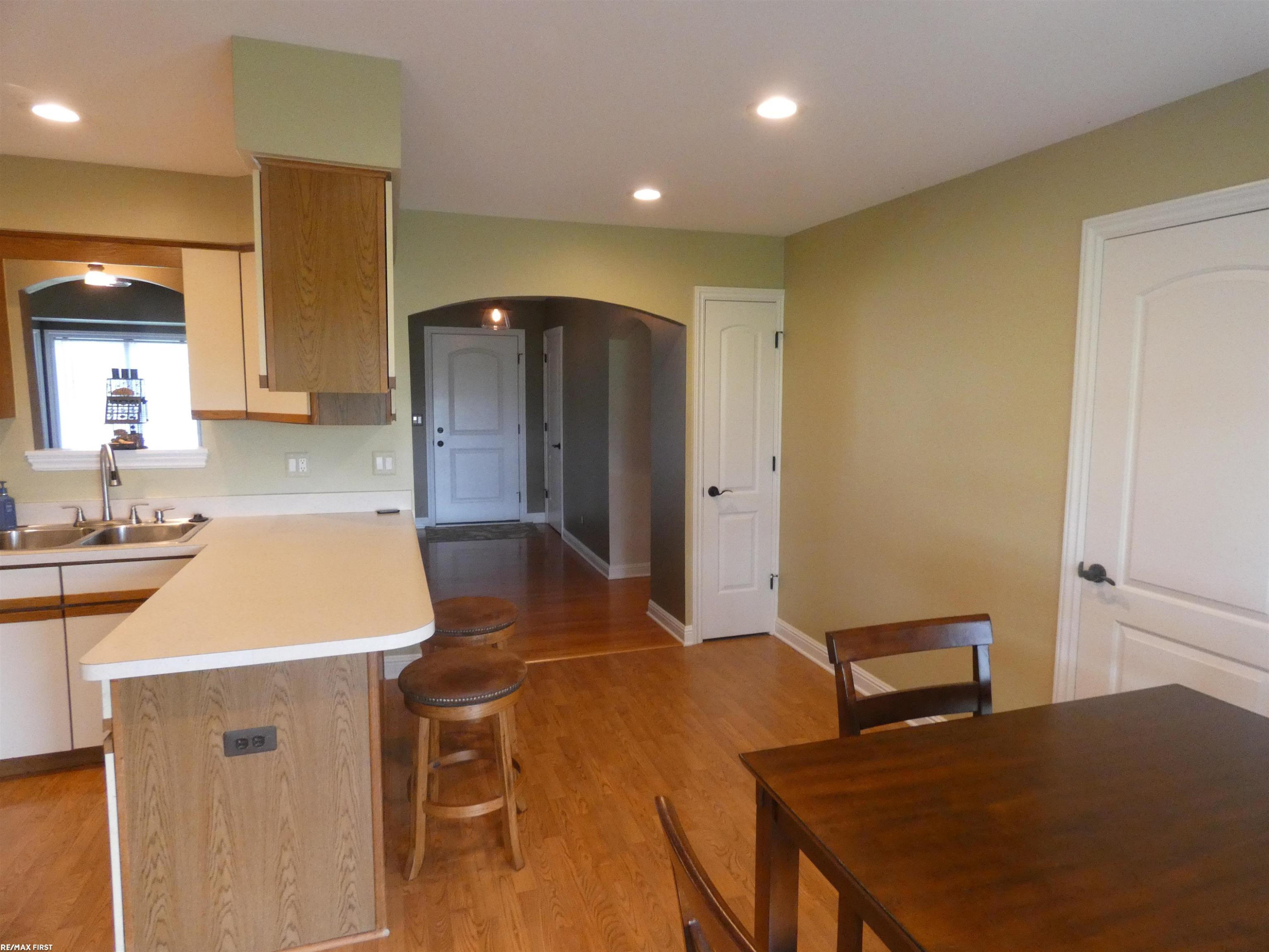 60415 Indian Trail Trail, MI — Photo 23