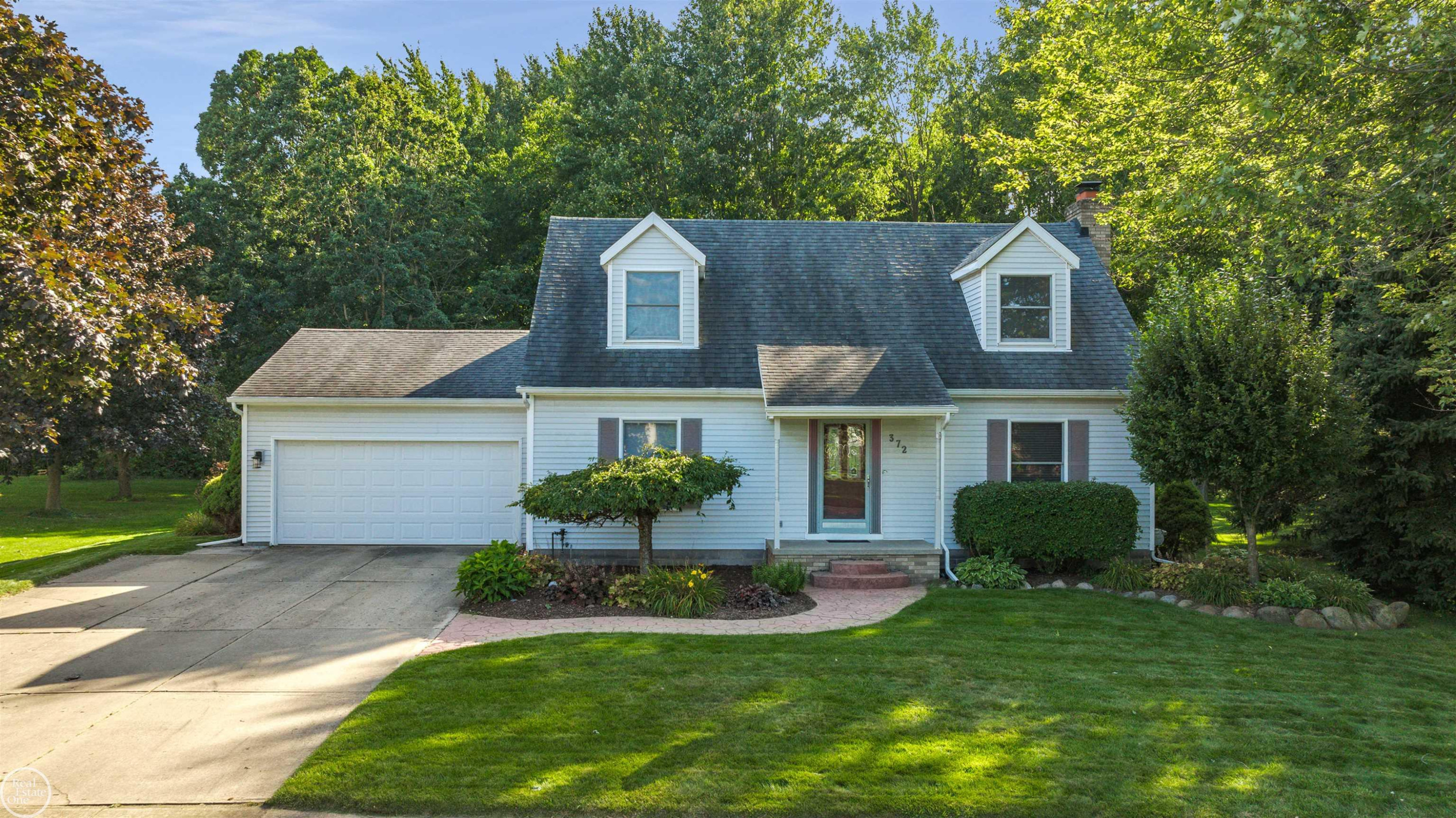 372 W Winds Drive, Almont, MI 48003 — front exterior