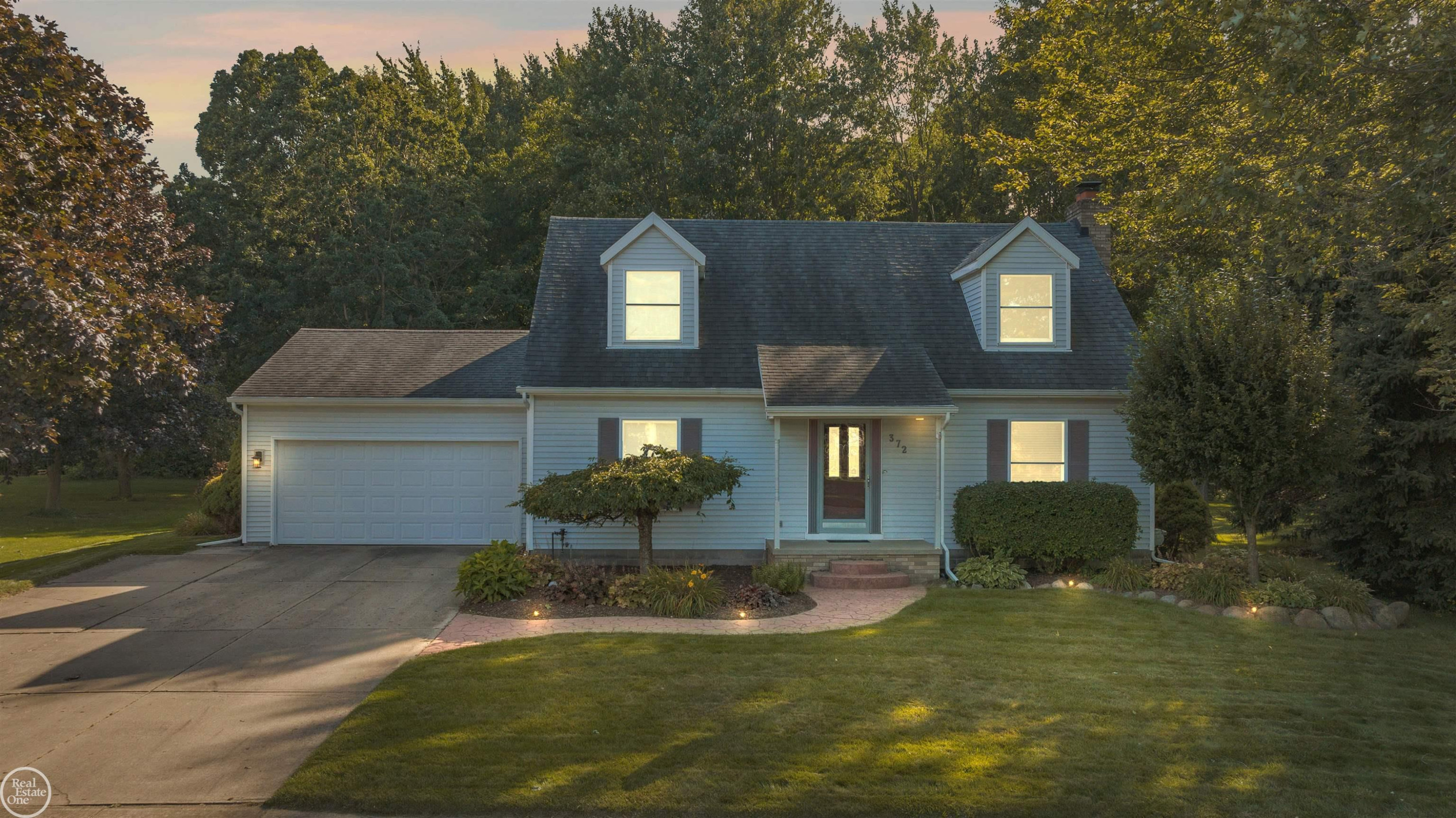 372 W Winds Drive, Almont, MI 48003 — Photo 2