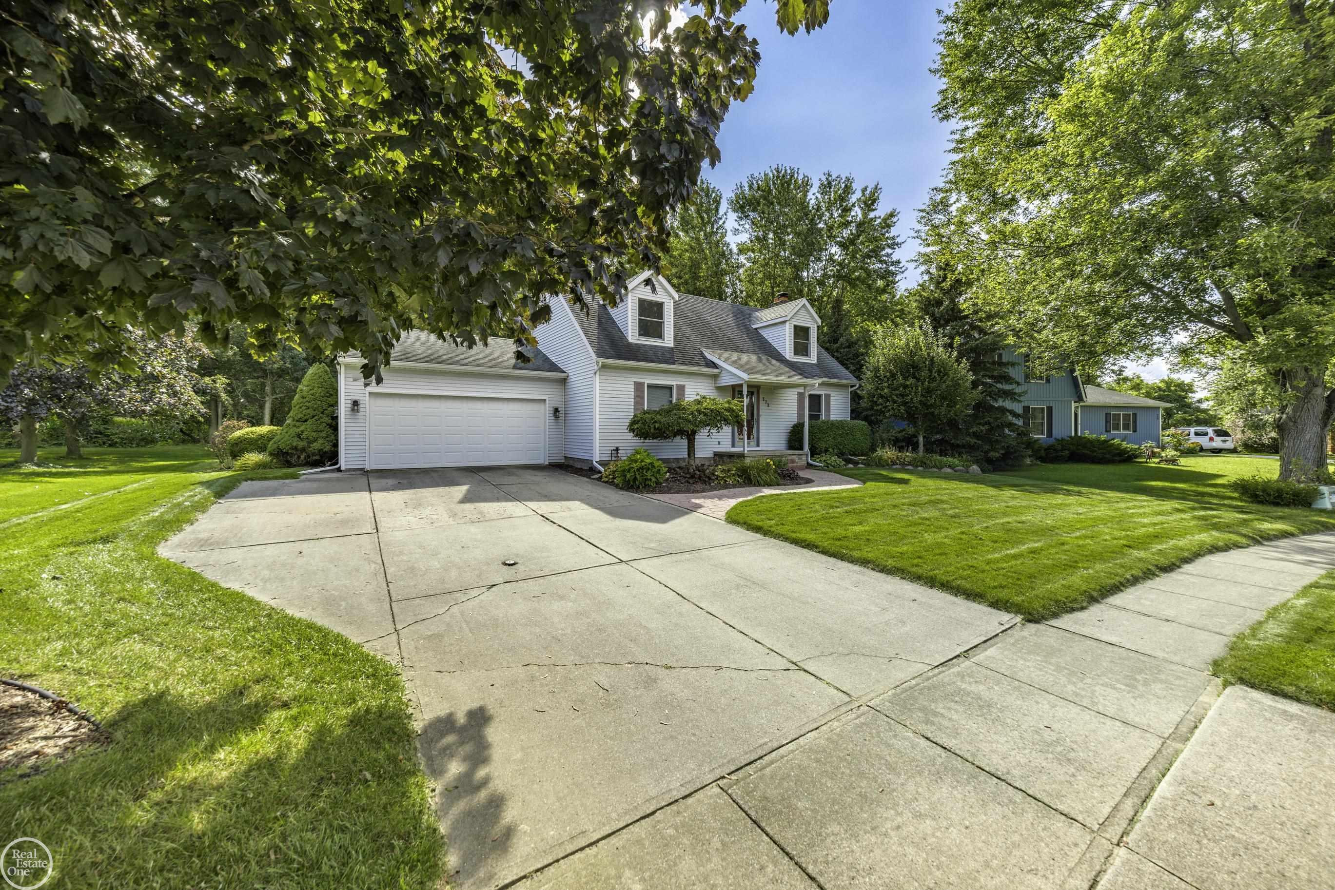 372 W Winds Drive, Almont, MI 48003 — Photo 5