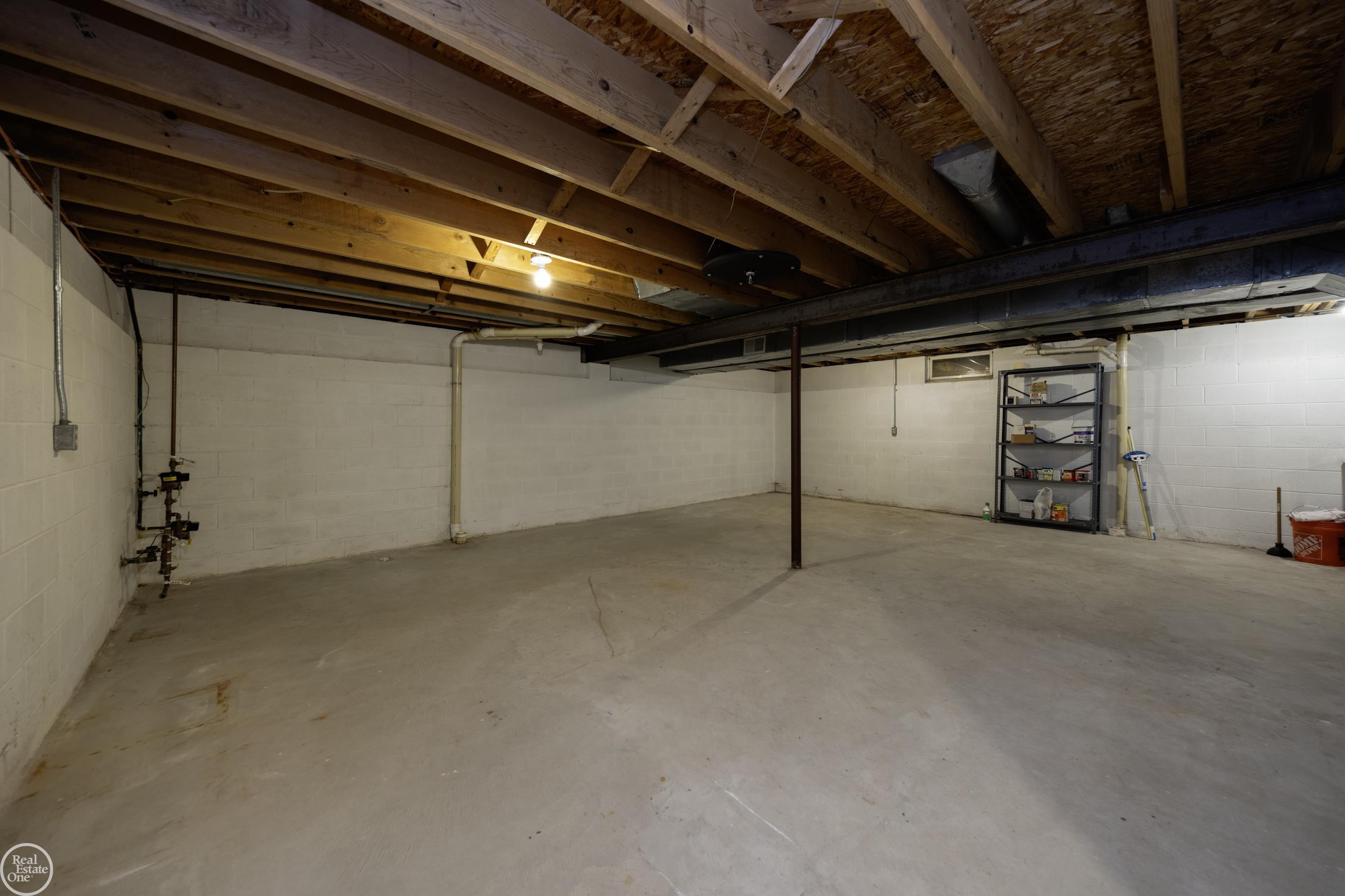 372 W Winds Drive, Almont, MI 48003 — Photo 33