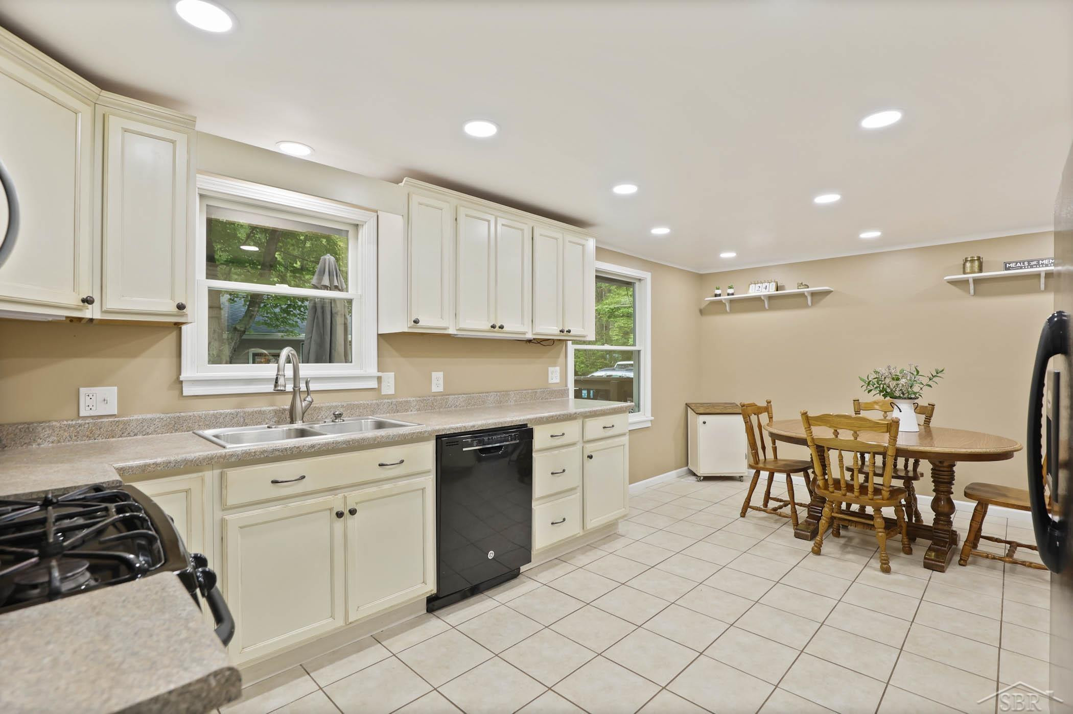 11355 Swan Creek Road, Saginaw, MI 48609 — Photo 11