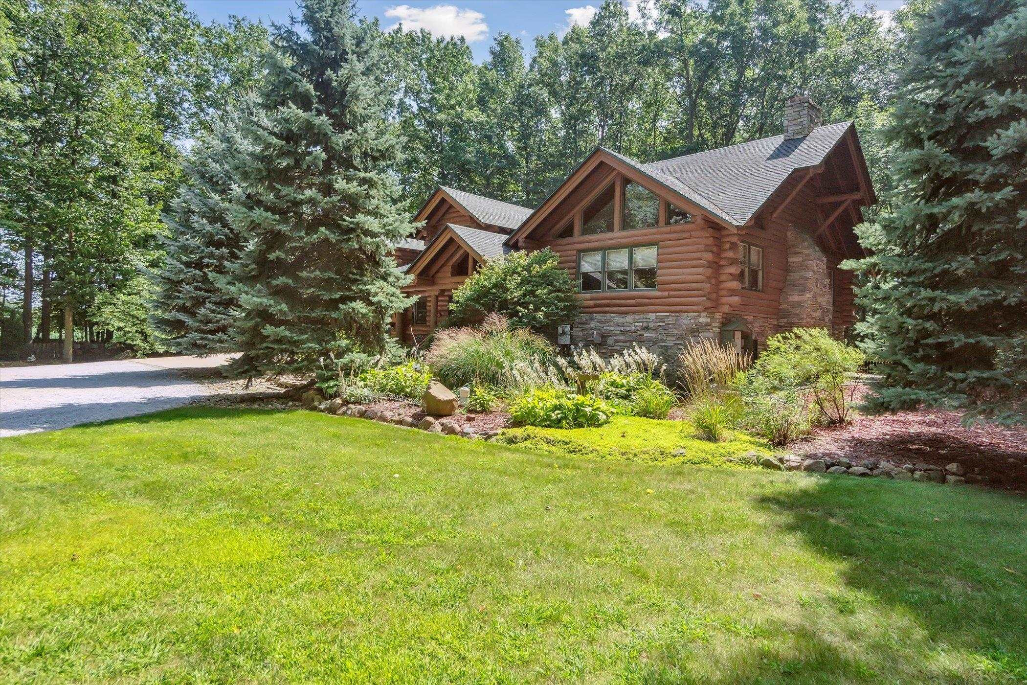 5703 Peet, Chesaning, MI 48616 — Photo 3