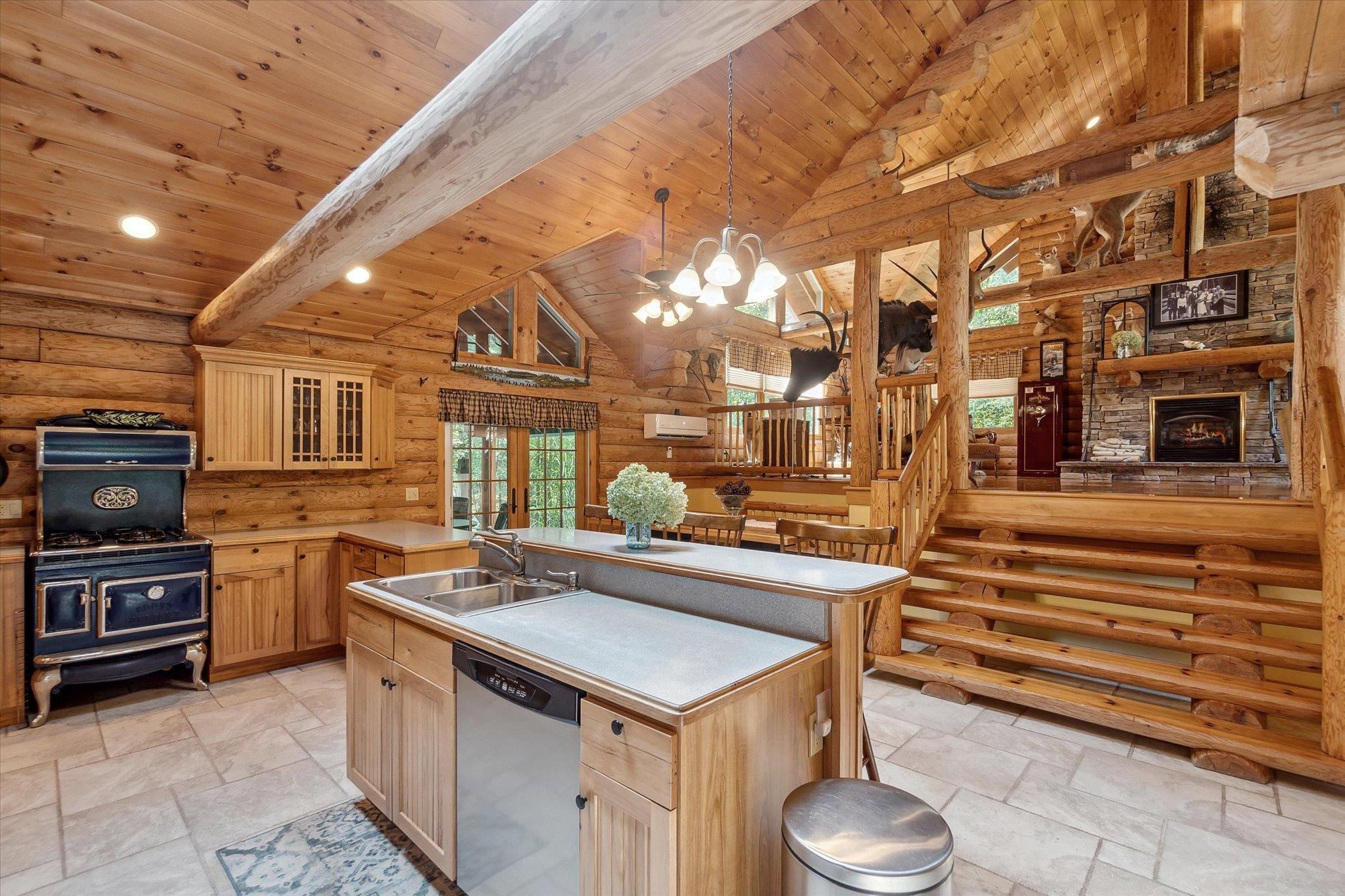 5703 Peet, Chesaning, MI 48616 — Photo 8