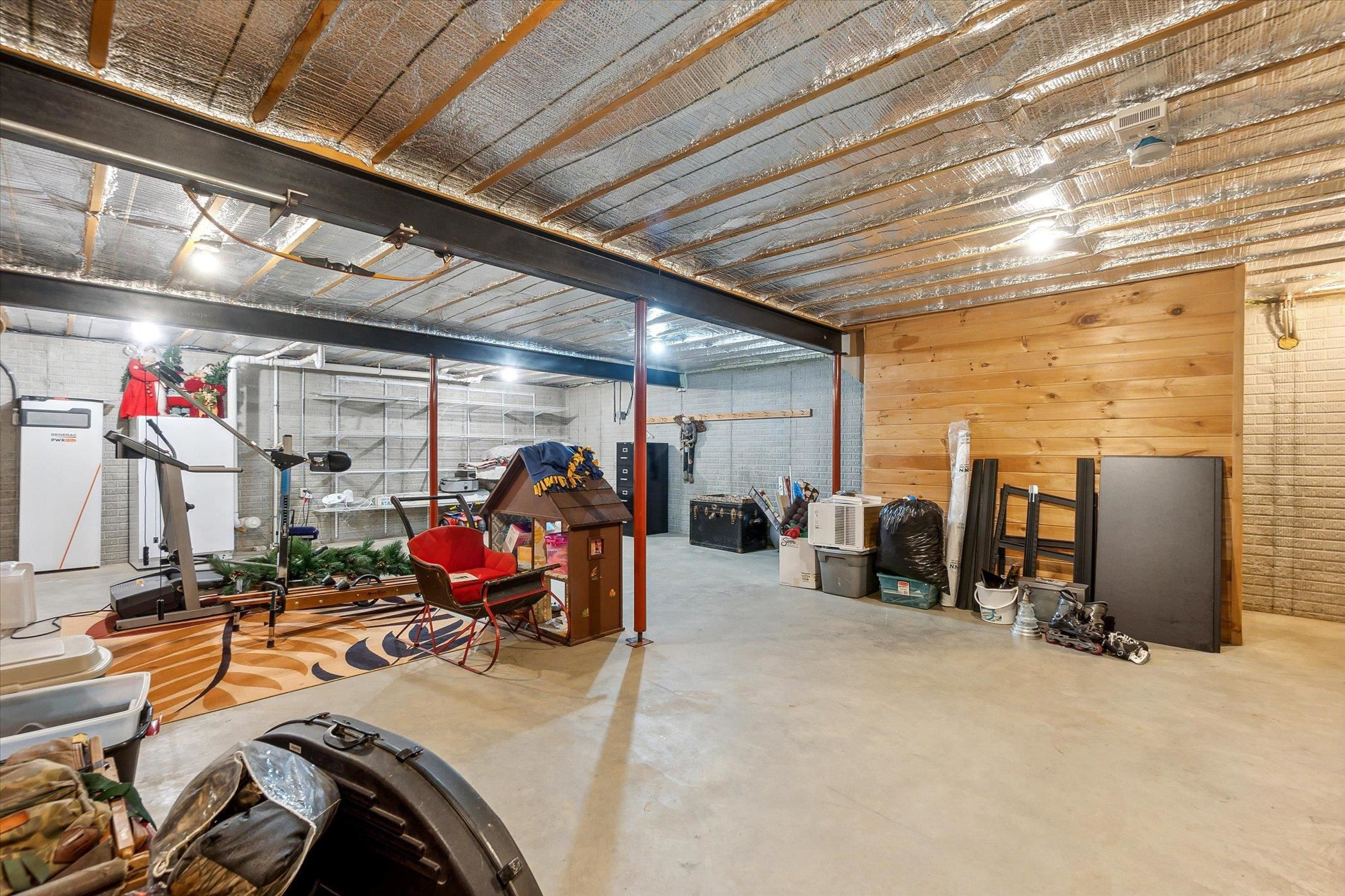 5703 Peet, Chesaning, MI 48616 — Photo 32