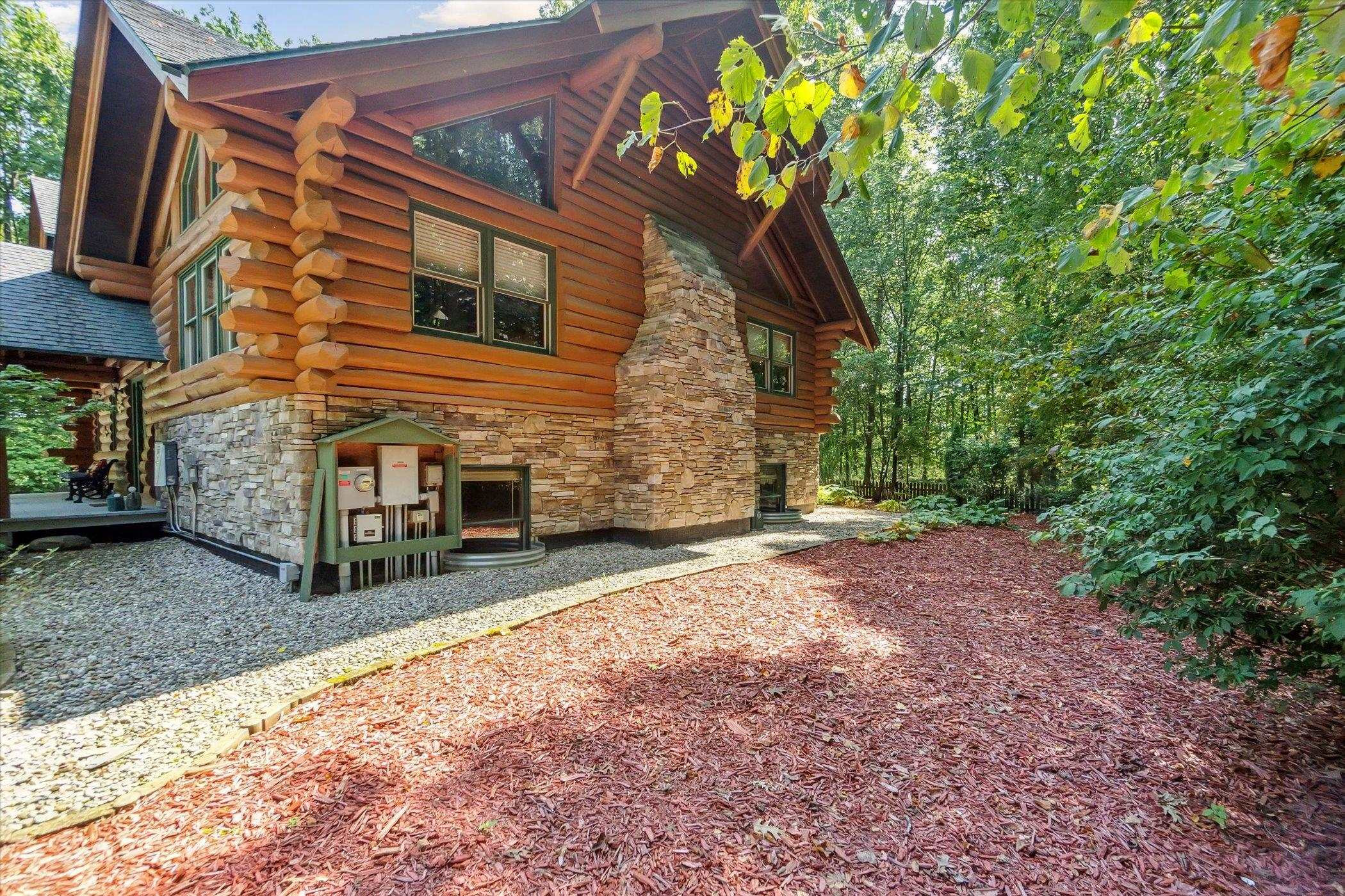 5703 Peet, Chesaning, MI 48616 — Photo 41
