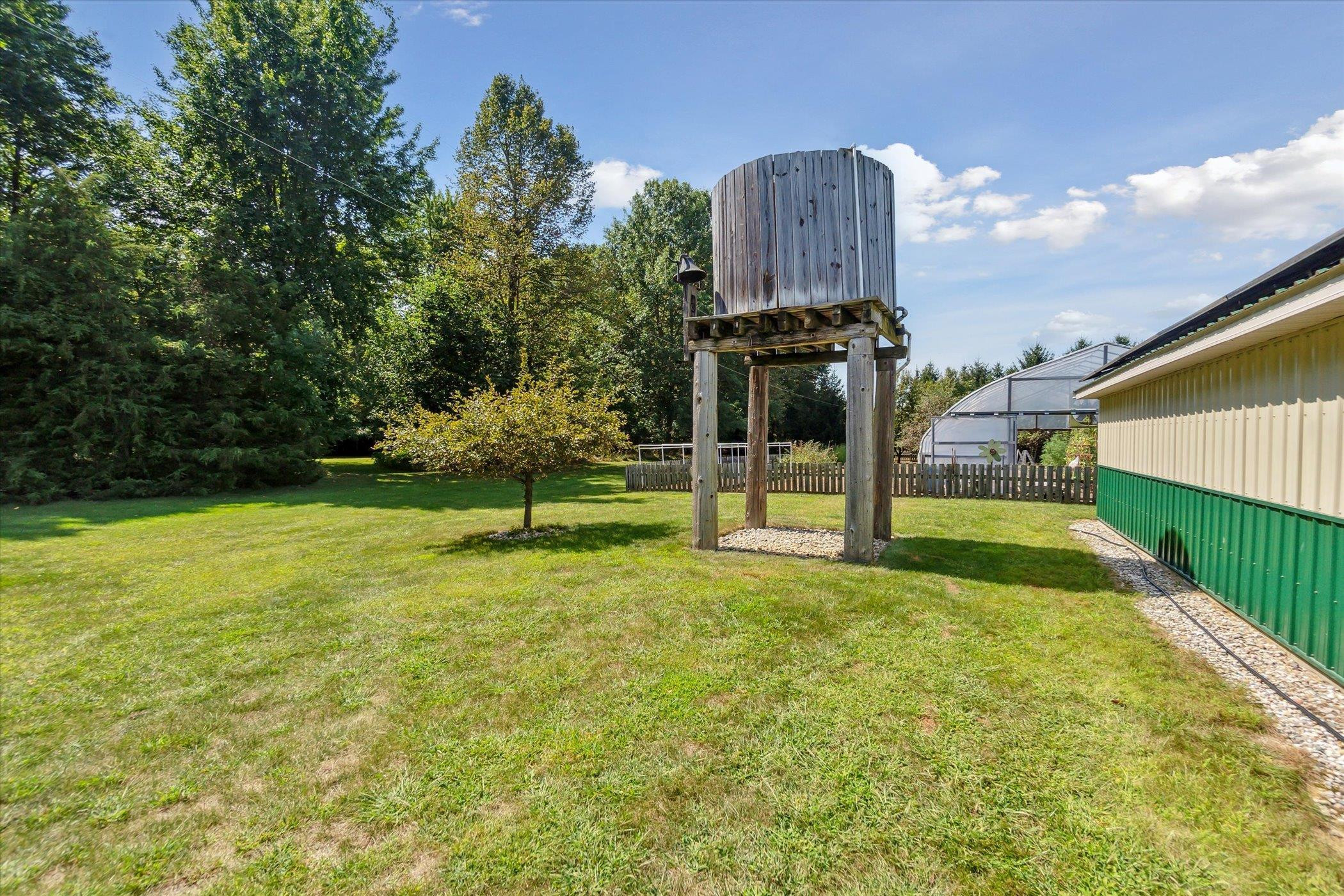 5703 Peet, Chesaning, MI 48616 — Photo 59