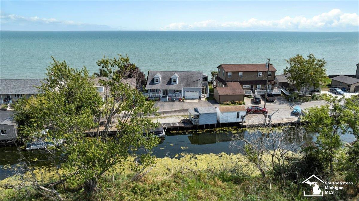 7146 Lakeshore, Newport, MI 48166 — Photo 17
