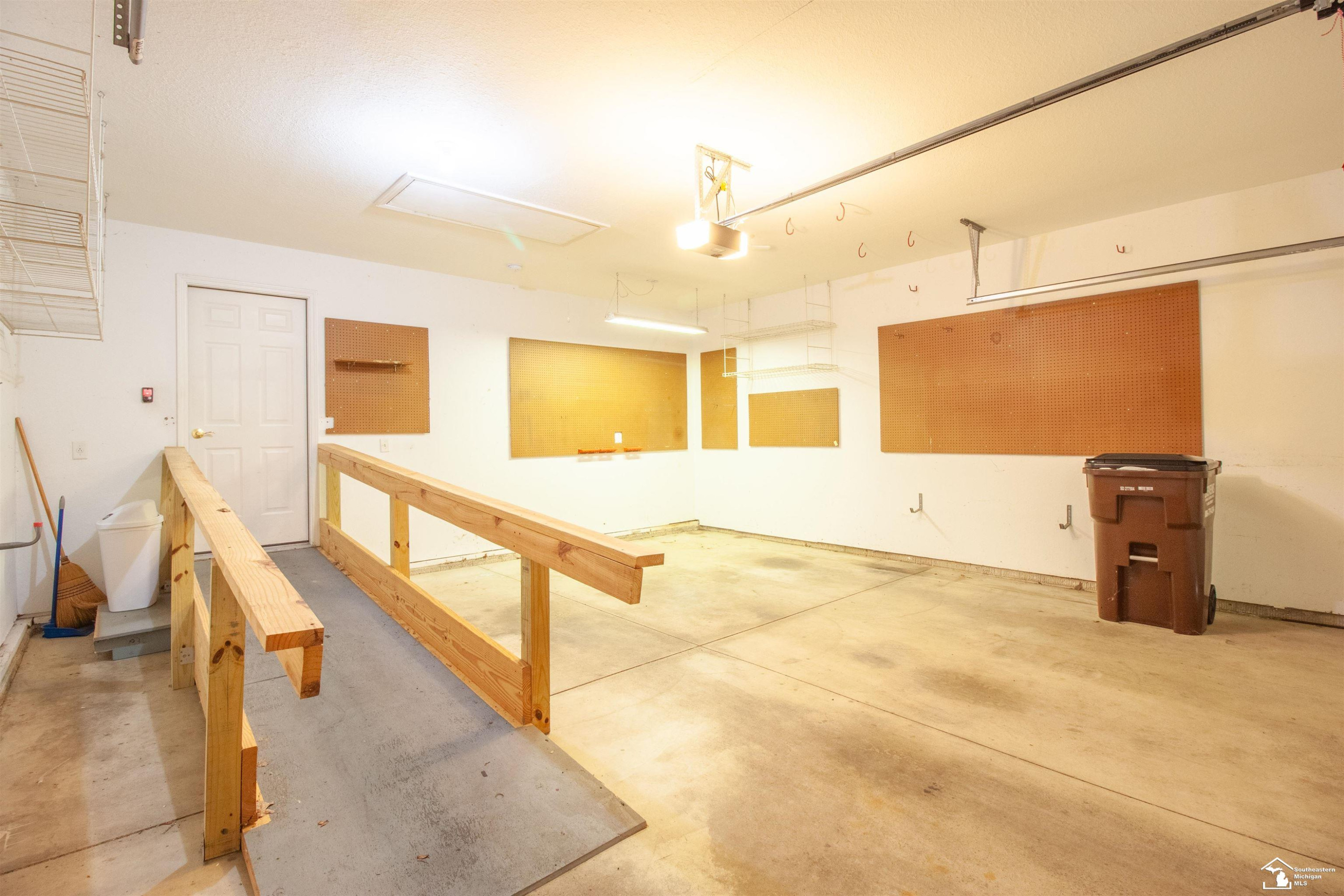 6631 Gleneagles, Temperance, MI 48182 — Photo 37