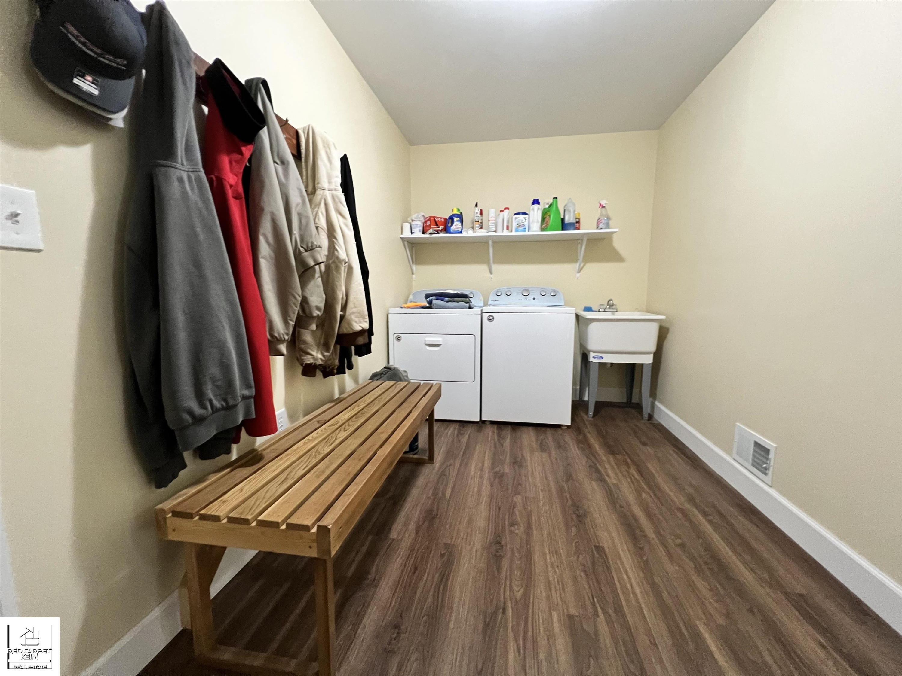 330 Sherman, Ortonville, MI 48462 — Photo 16