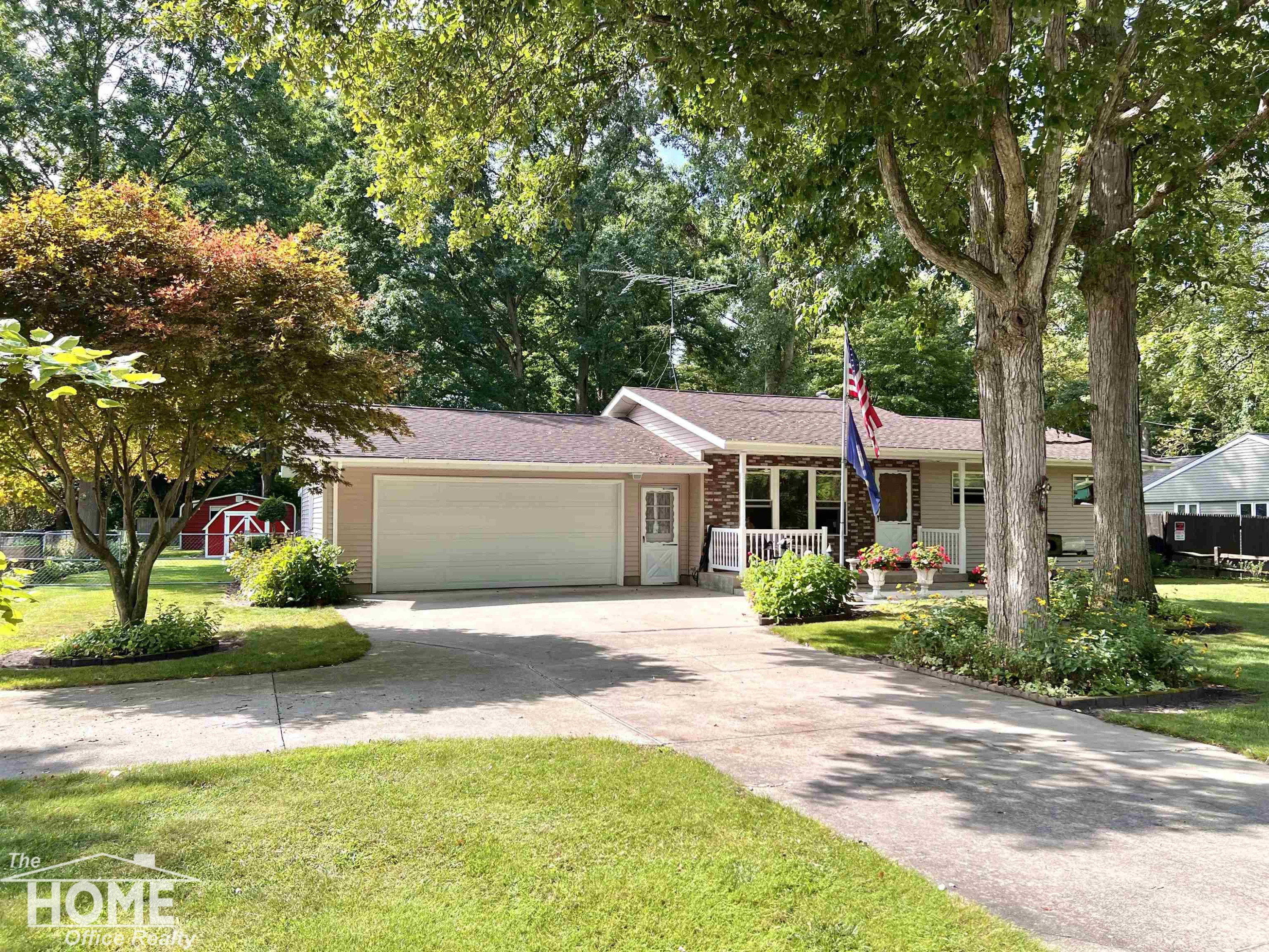 12461 W Townline, Saint Charles, MI 48655 — front exterior