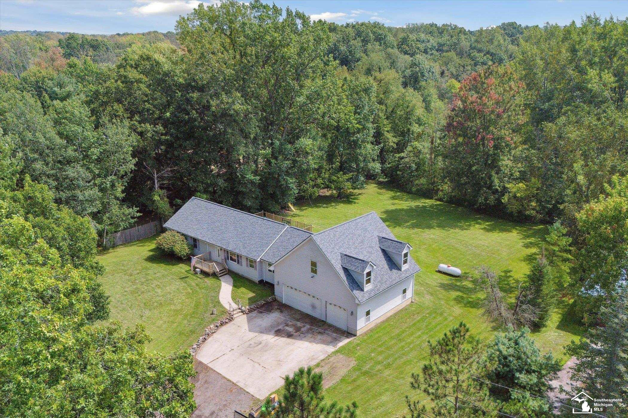 9071 Coon Lake, Gregory, MI 48137 — front exterior