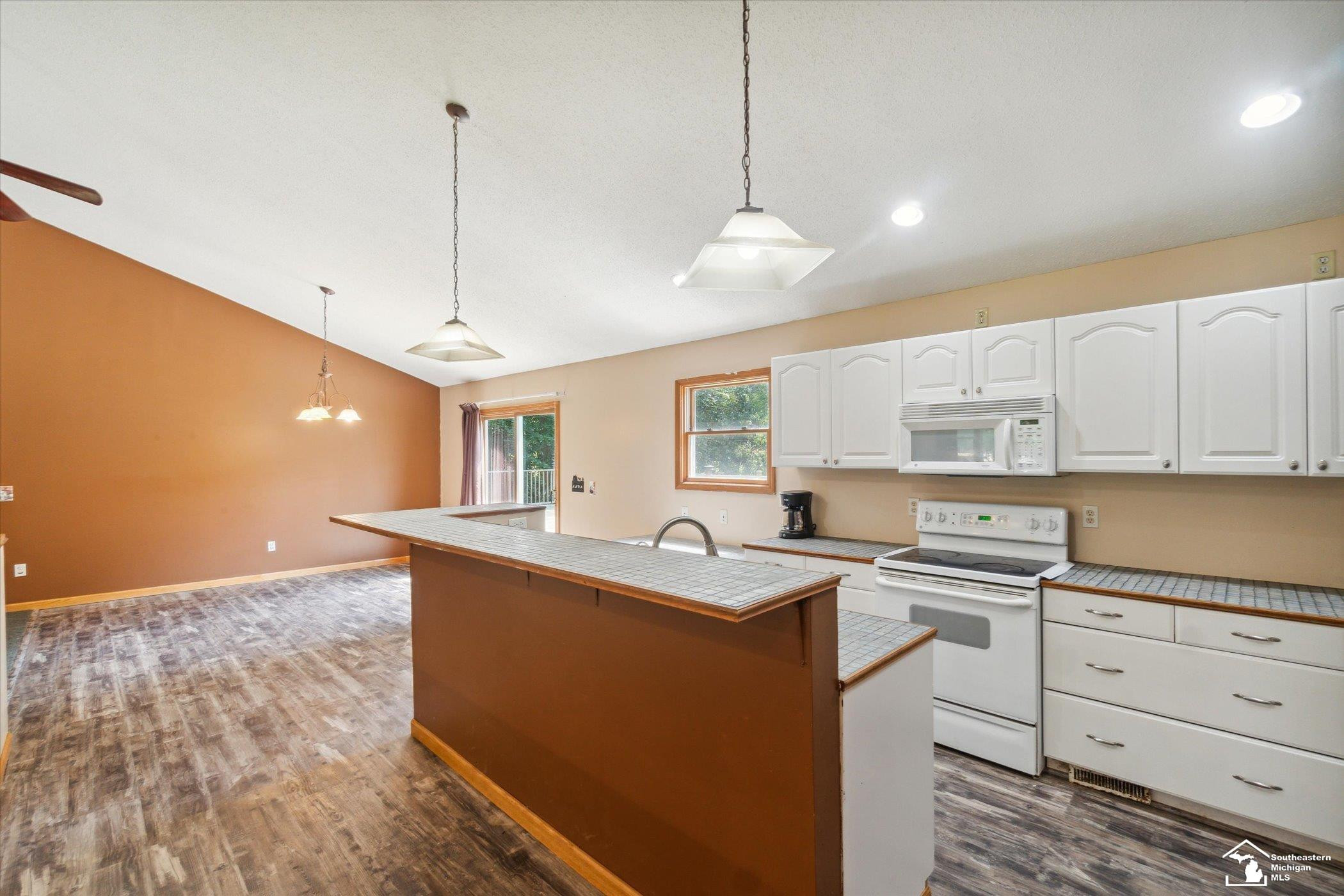 9071 Coon Lake, Gregory, MI 48137 — Photo 17