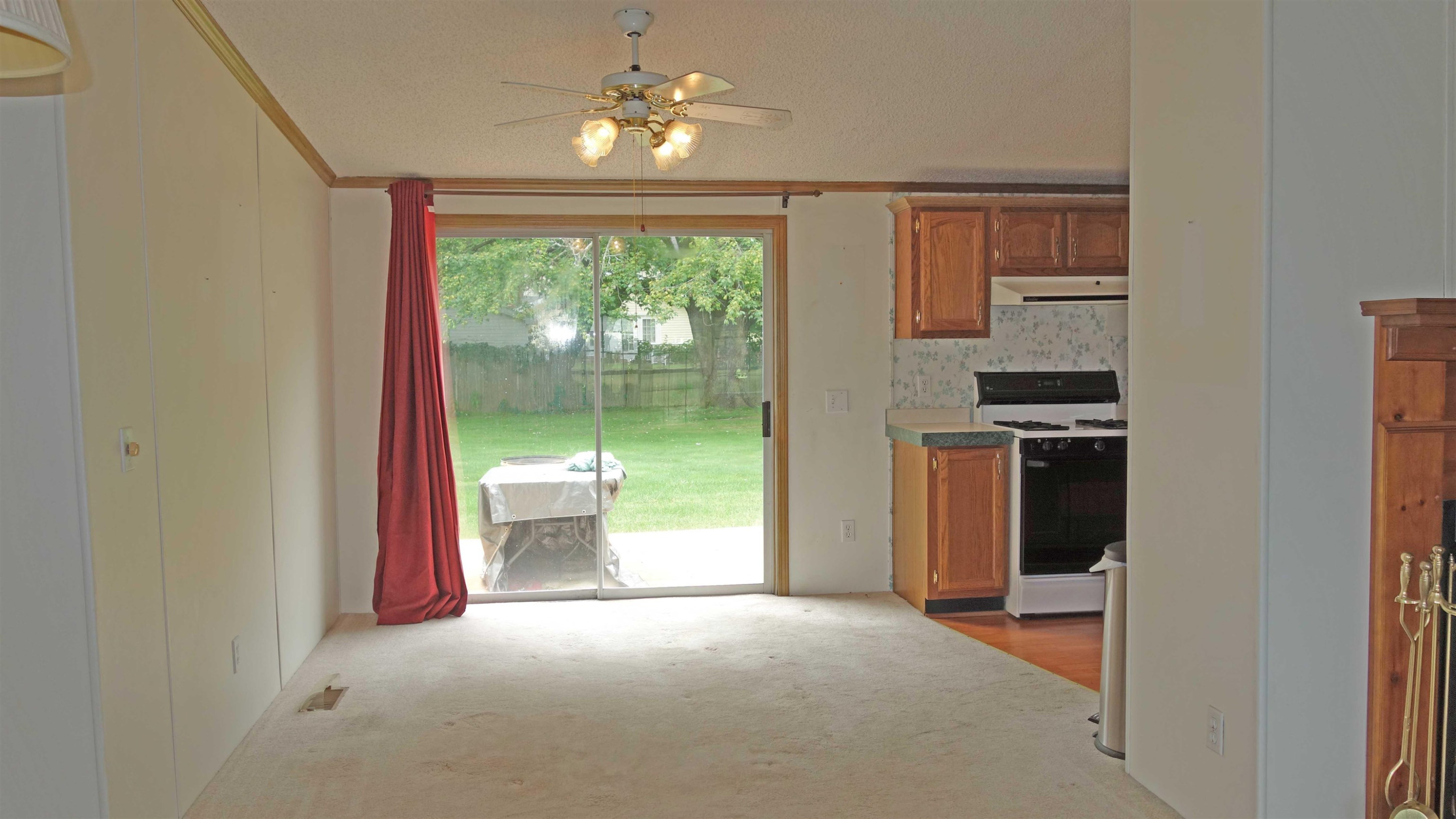 813 W Liberty, Chesaning, MI 48616 — Photo 6