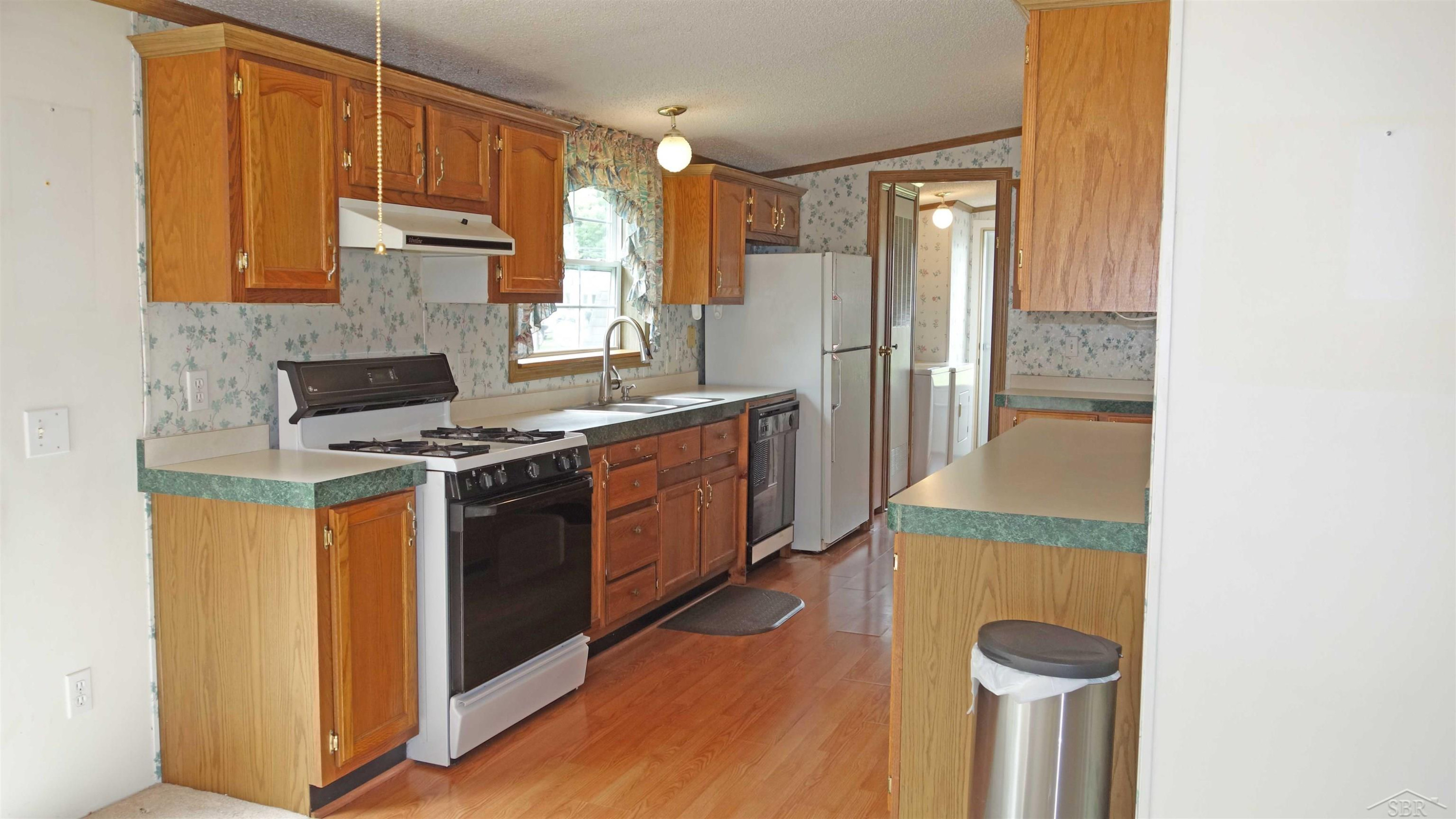813 W Liberty Street, Chesaning, MI 48616 — Photo 8