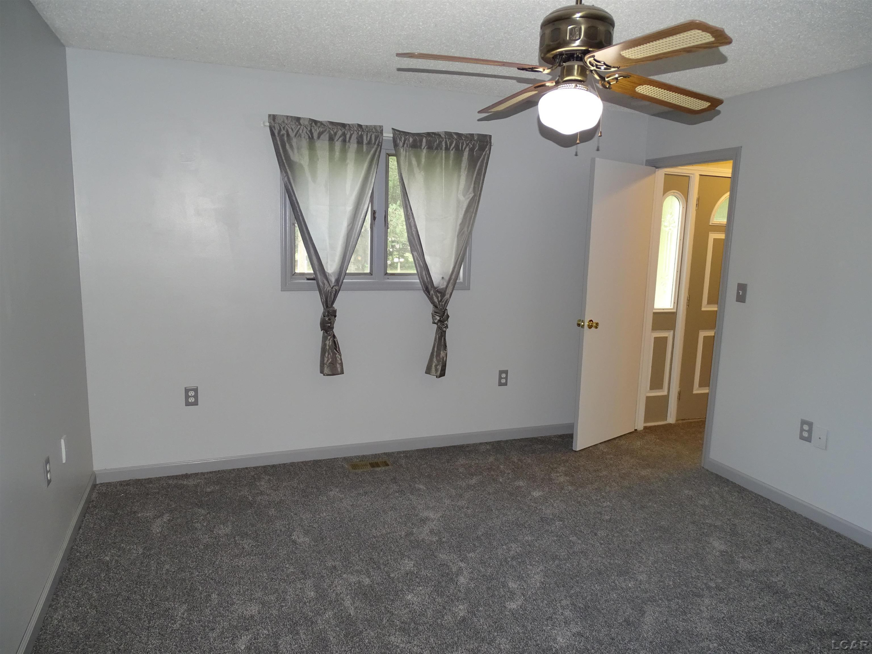 8400 Clinton, Jackson, MI 49201 — Photo 14