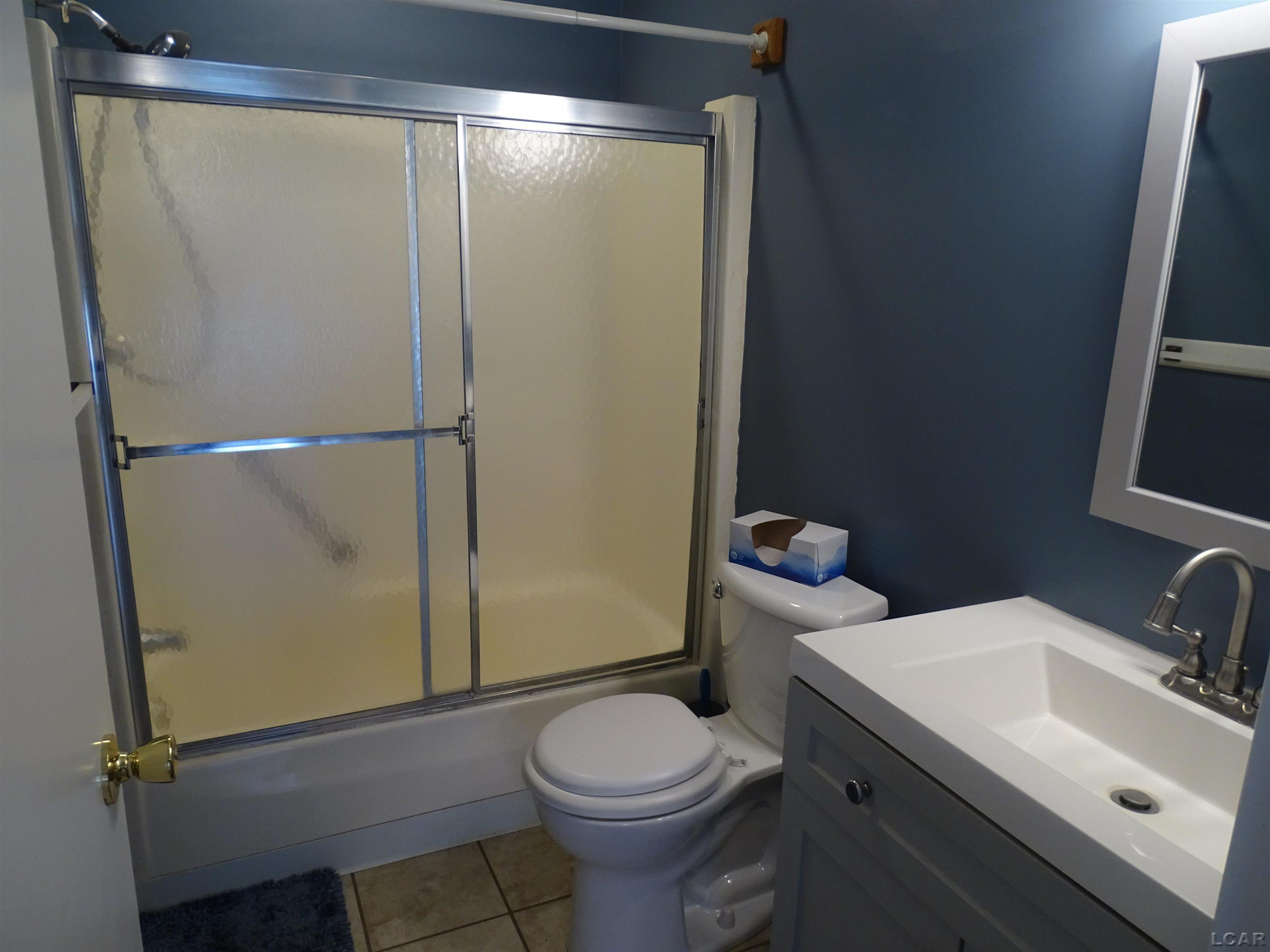 8400 Clinton, Jackson, MI 49201 — Photo 19