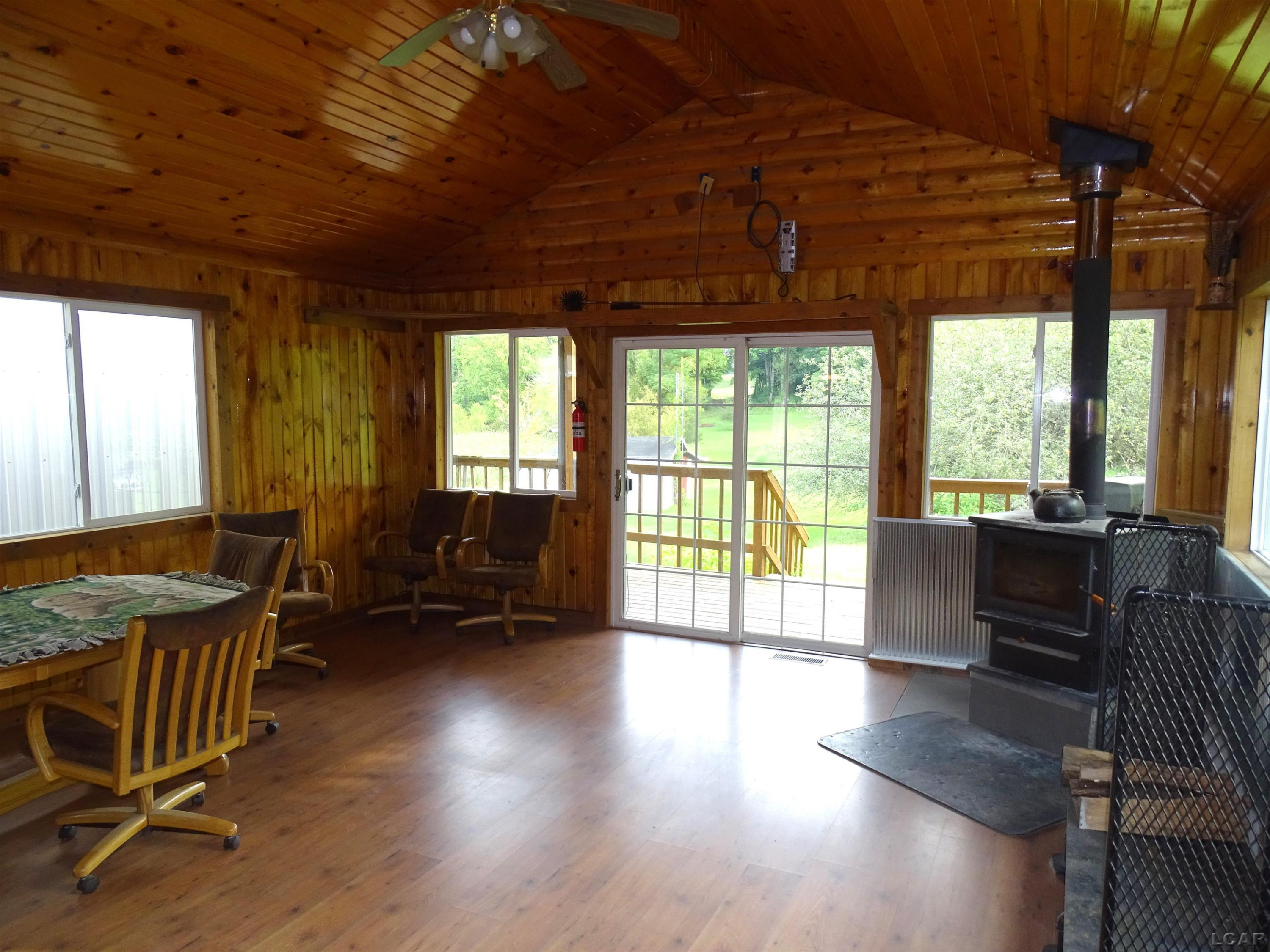 8400 Clinton, Jackson, MI 49201 — Photo 24
