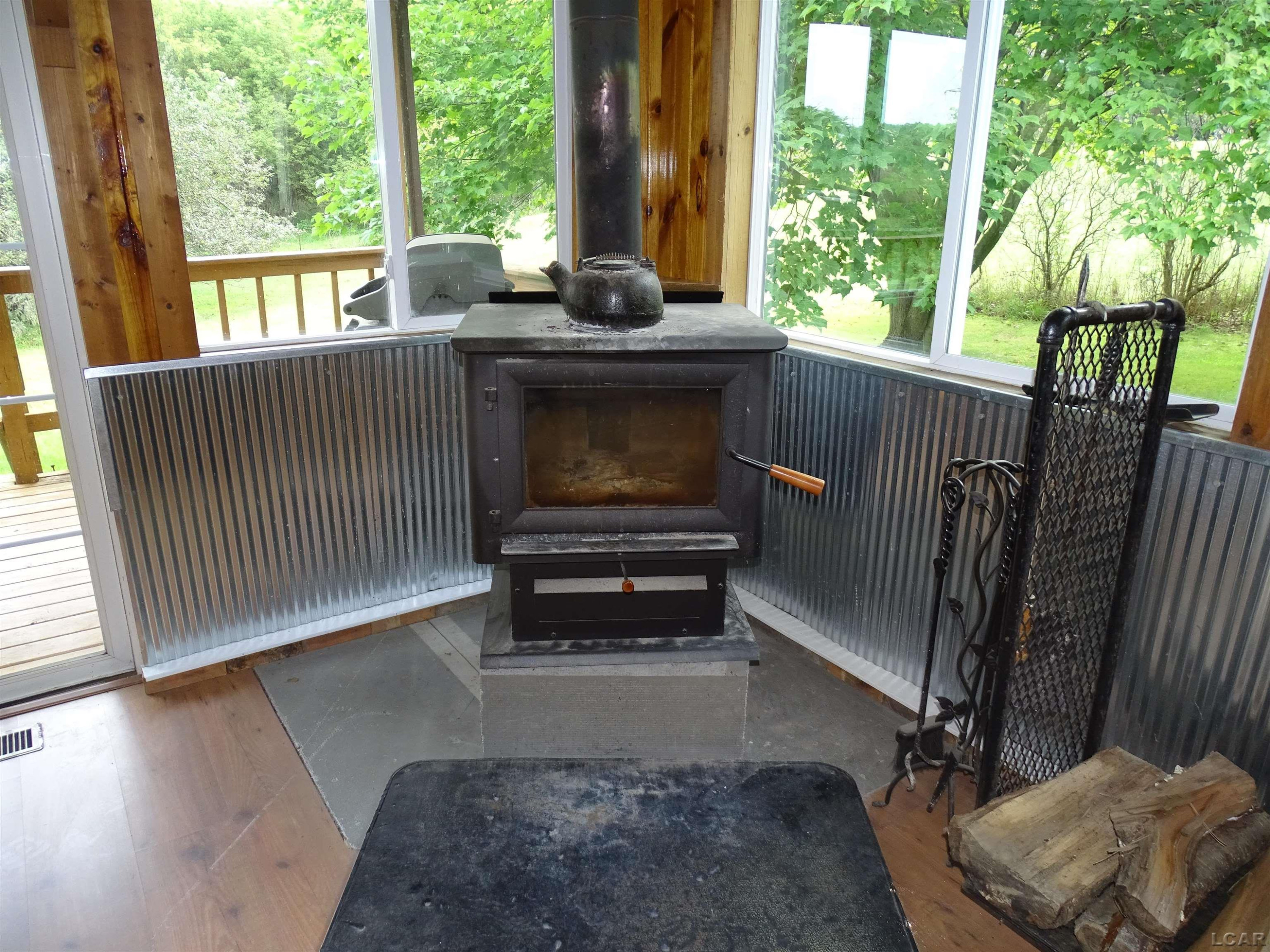 8400 Clinton, Jackson, MI 49201 — Photo 27