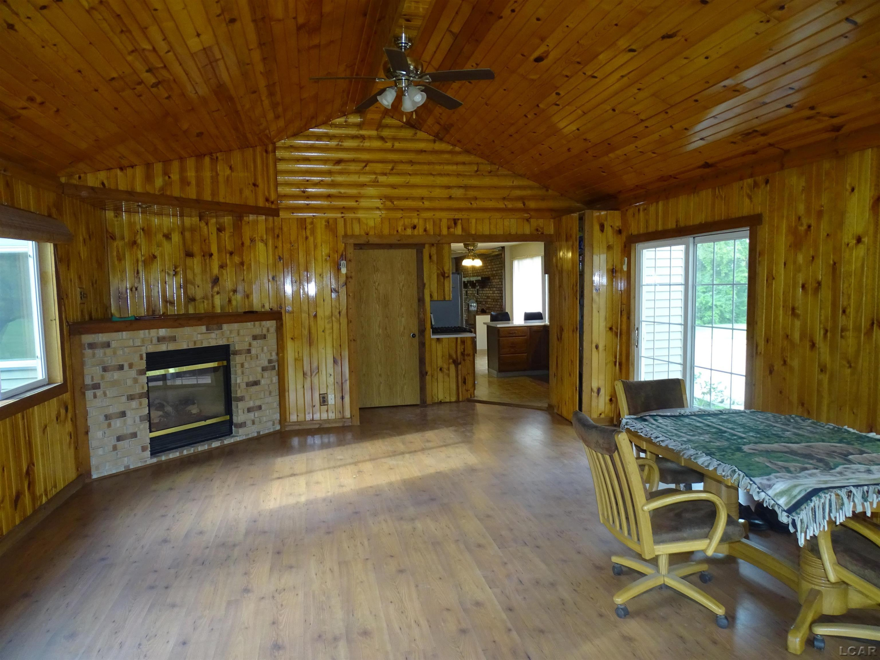 8400 Clinton, Jackson, MI 49201 — Photo 30