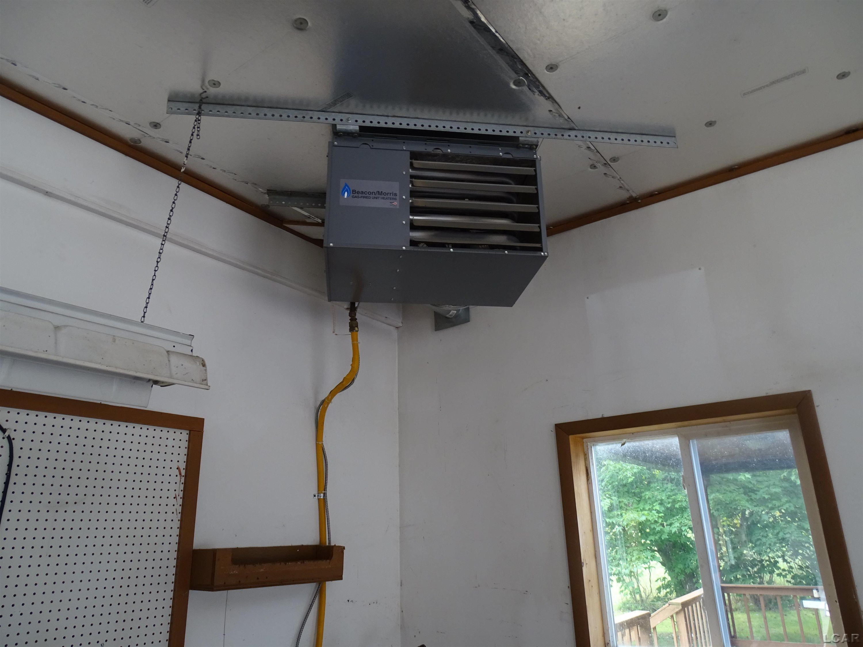 8400 Clinton, Jackson, MI 49201 — Photo 34