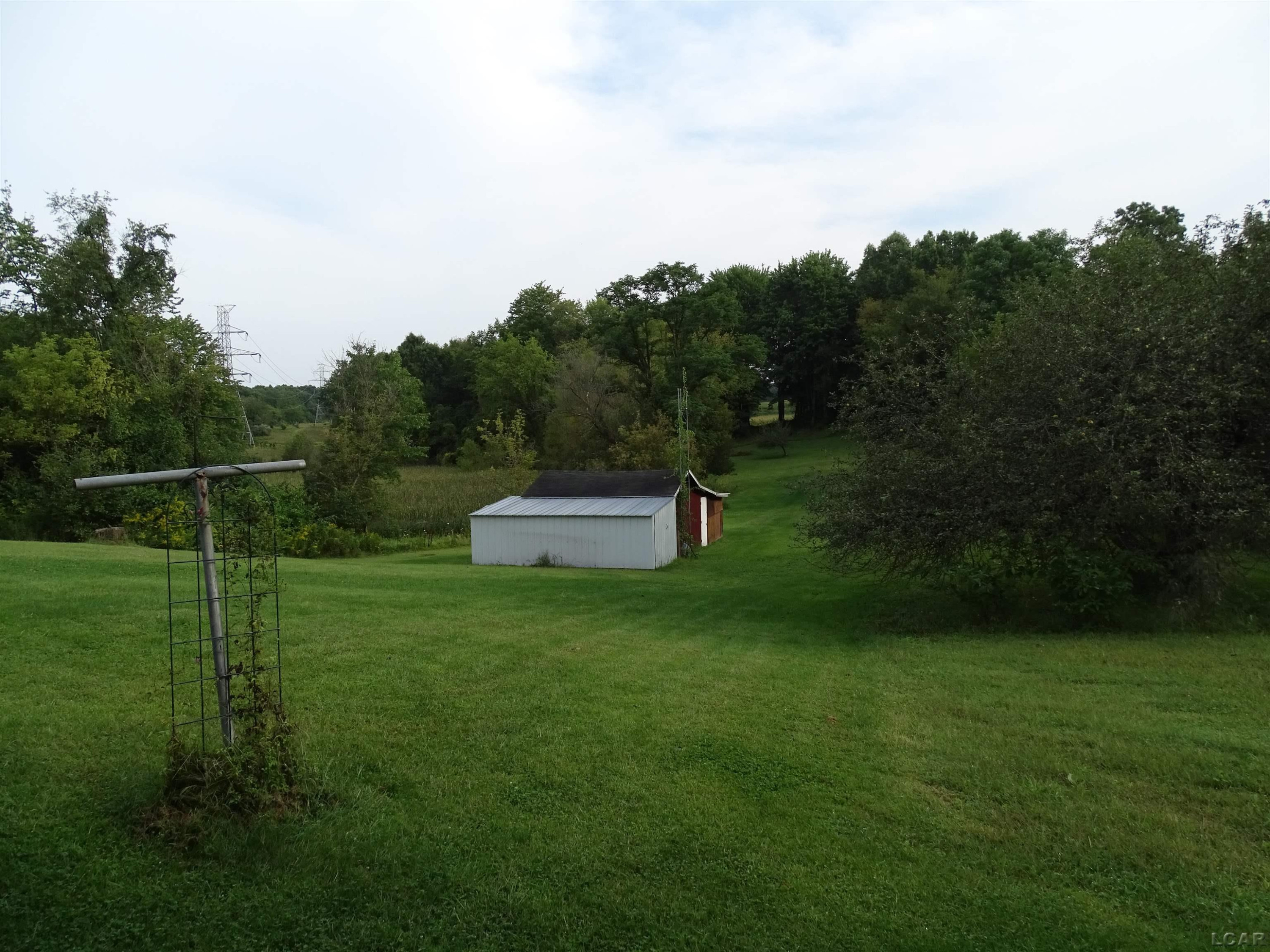 8400 Clinton, Jackson, MI 49201 — Photo 38