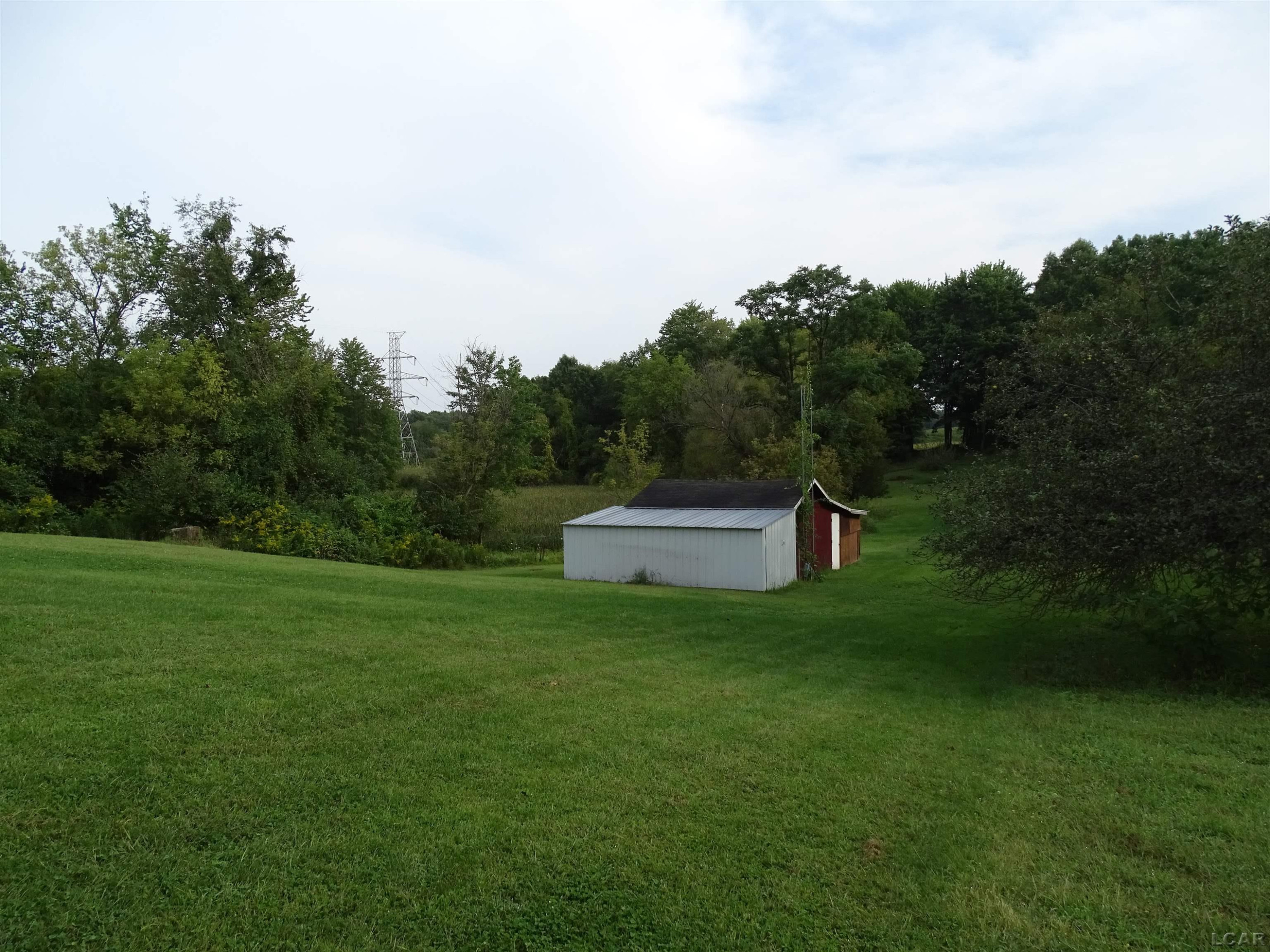 8400 Clinton, Jackson, MI 49201 — Photo 39