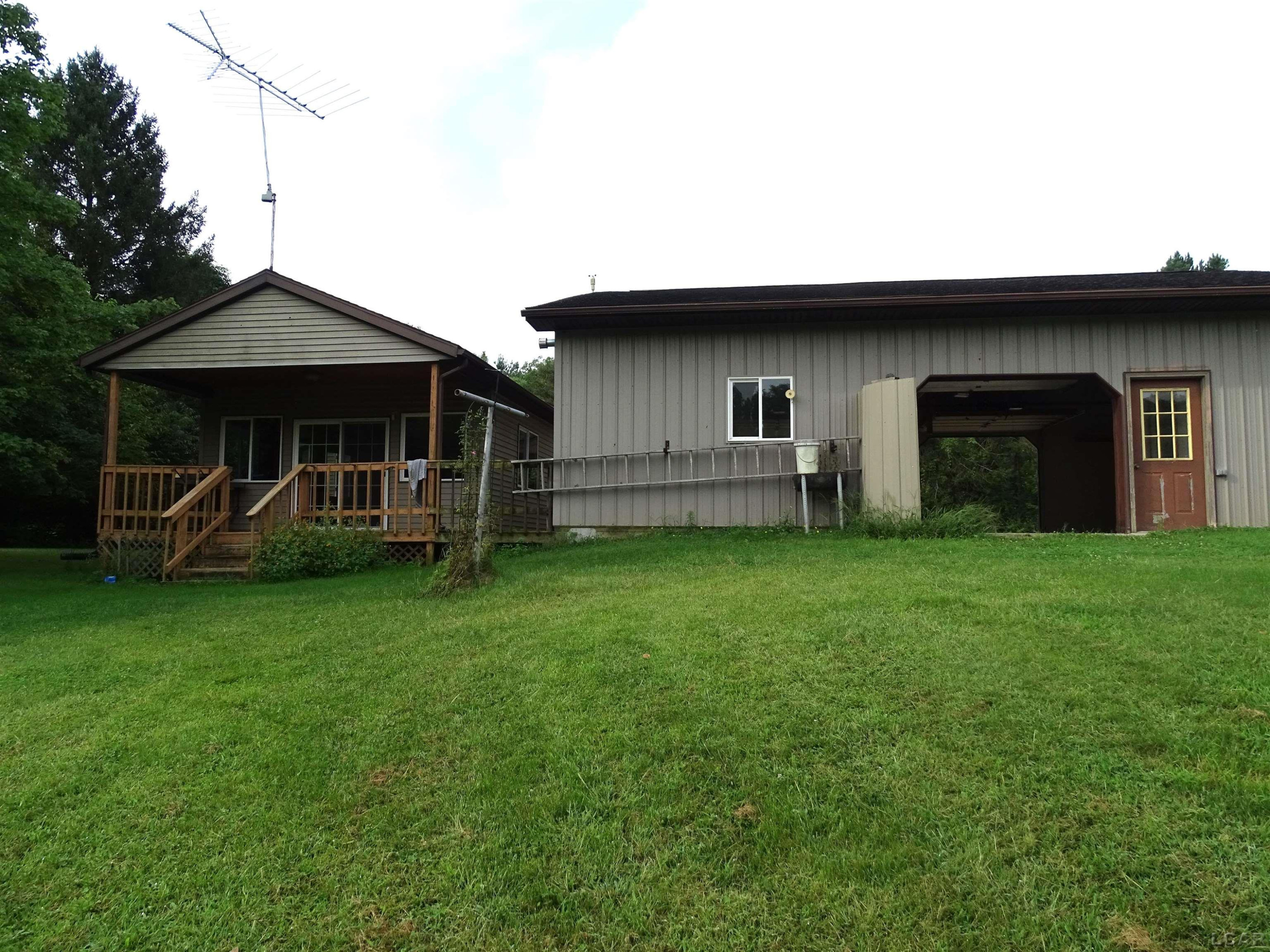 8400 Clinton, Jackson, MI 49201 — Photo 40
