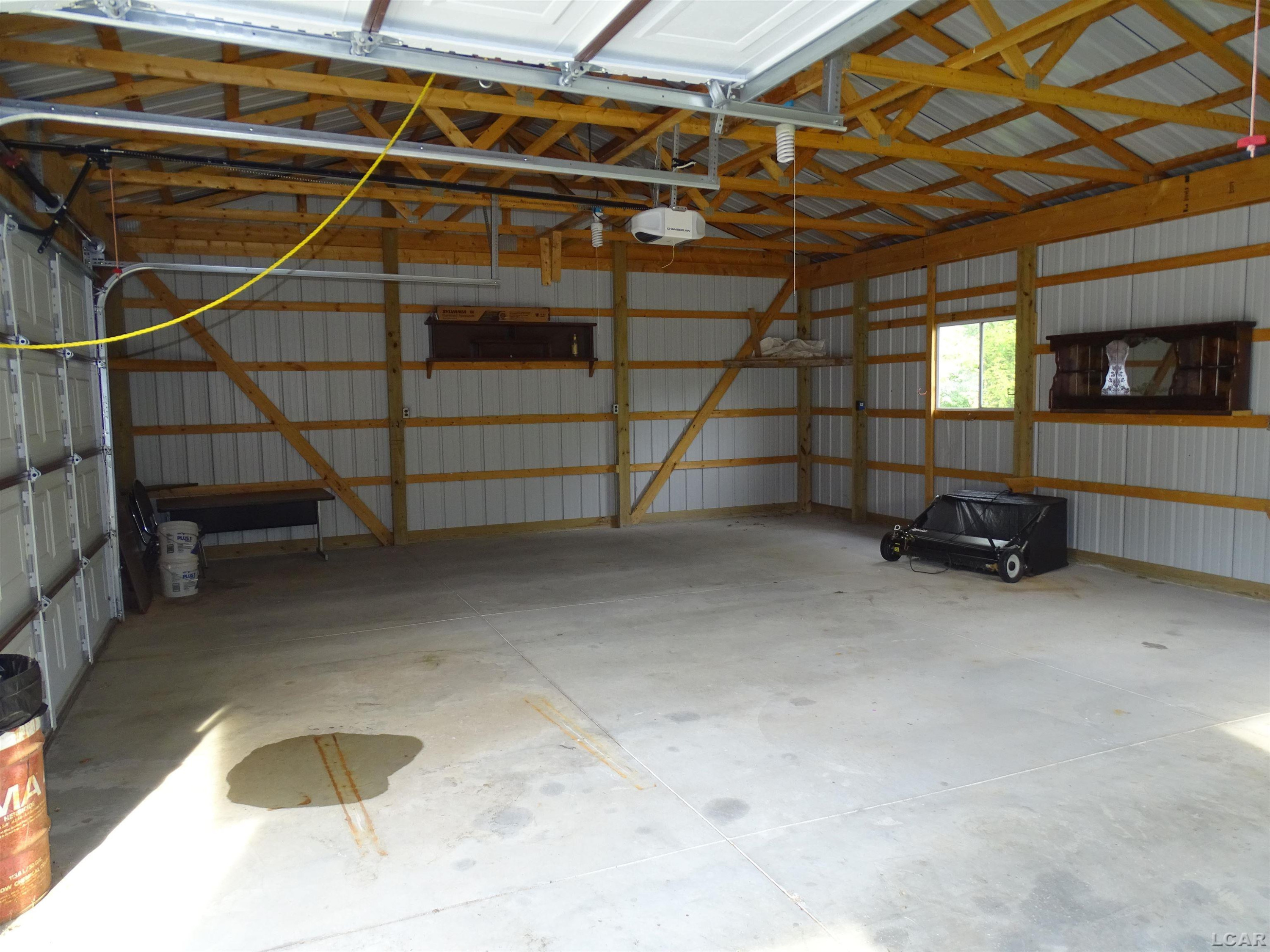 8400 Clinton, Jackson, MI 49201 — Photo 42