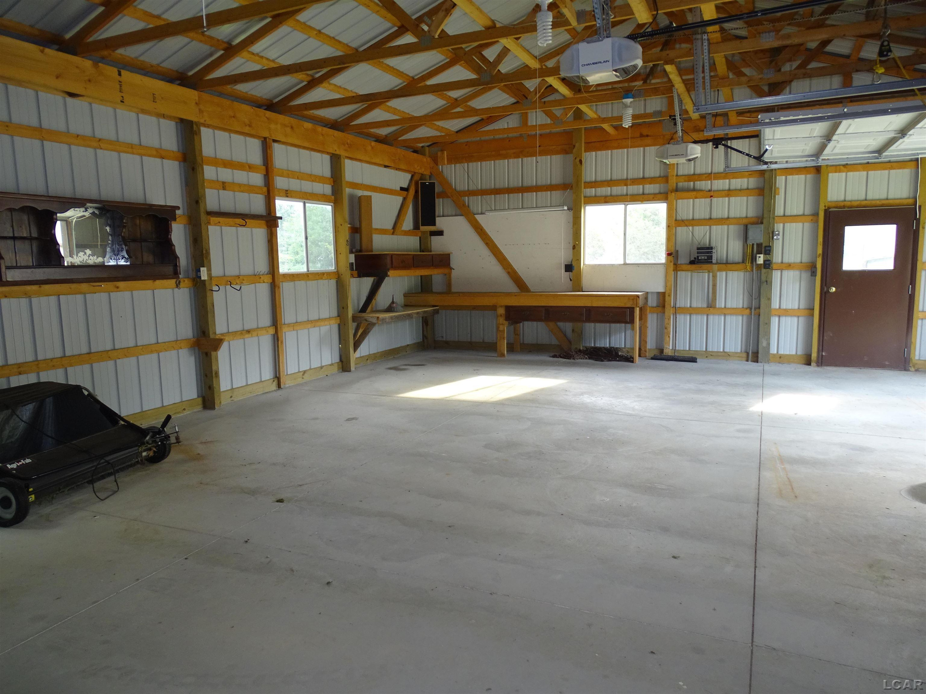 8400 Clinton, Jackson, MI 49201 — Photo 44