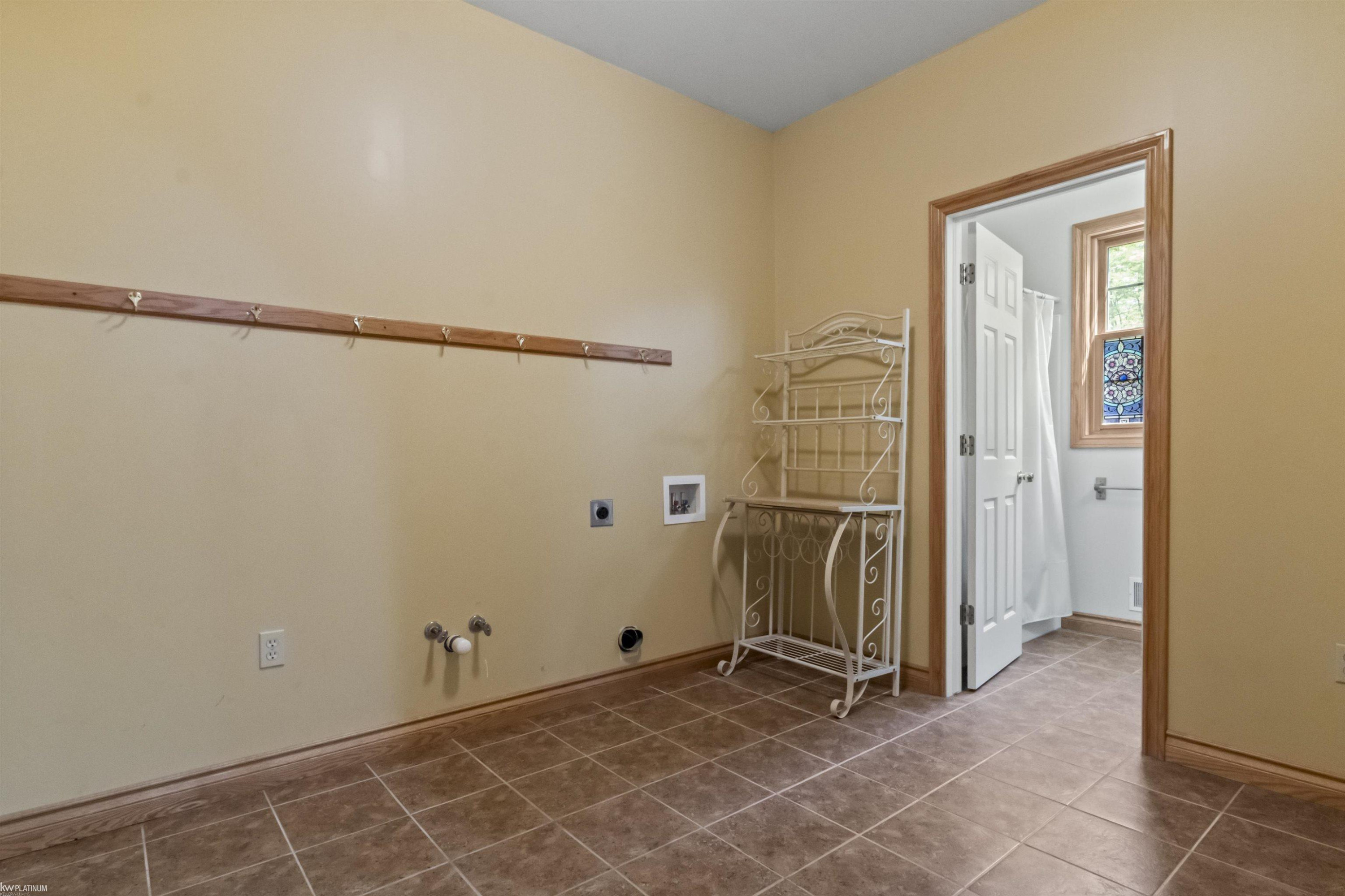 7305 Lindsey Road, MI — Photo 18