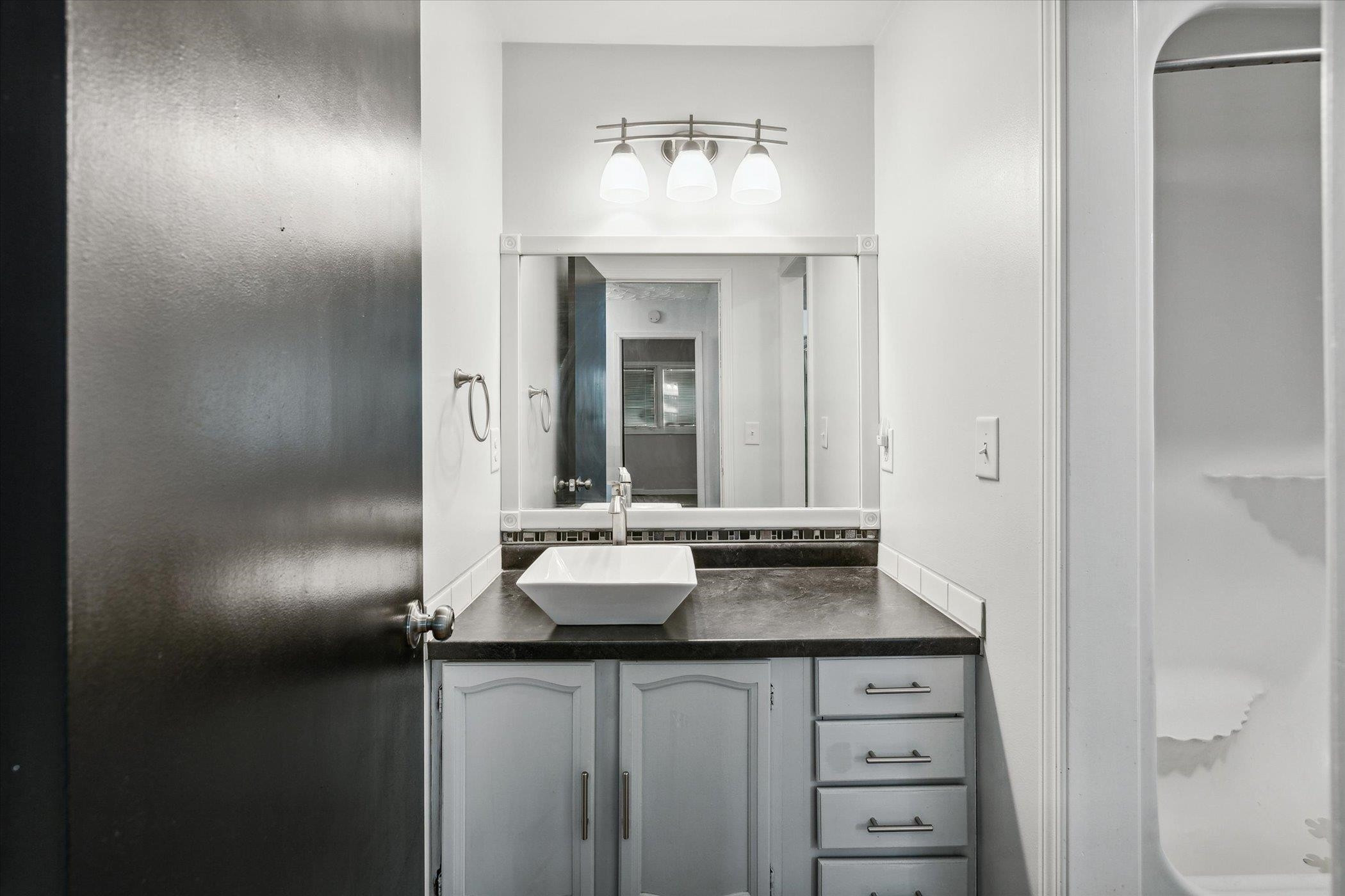 502 Gary Ray, Davison, MI 48423 — Photo 15