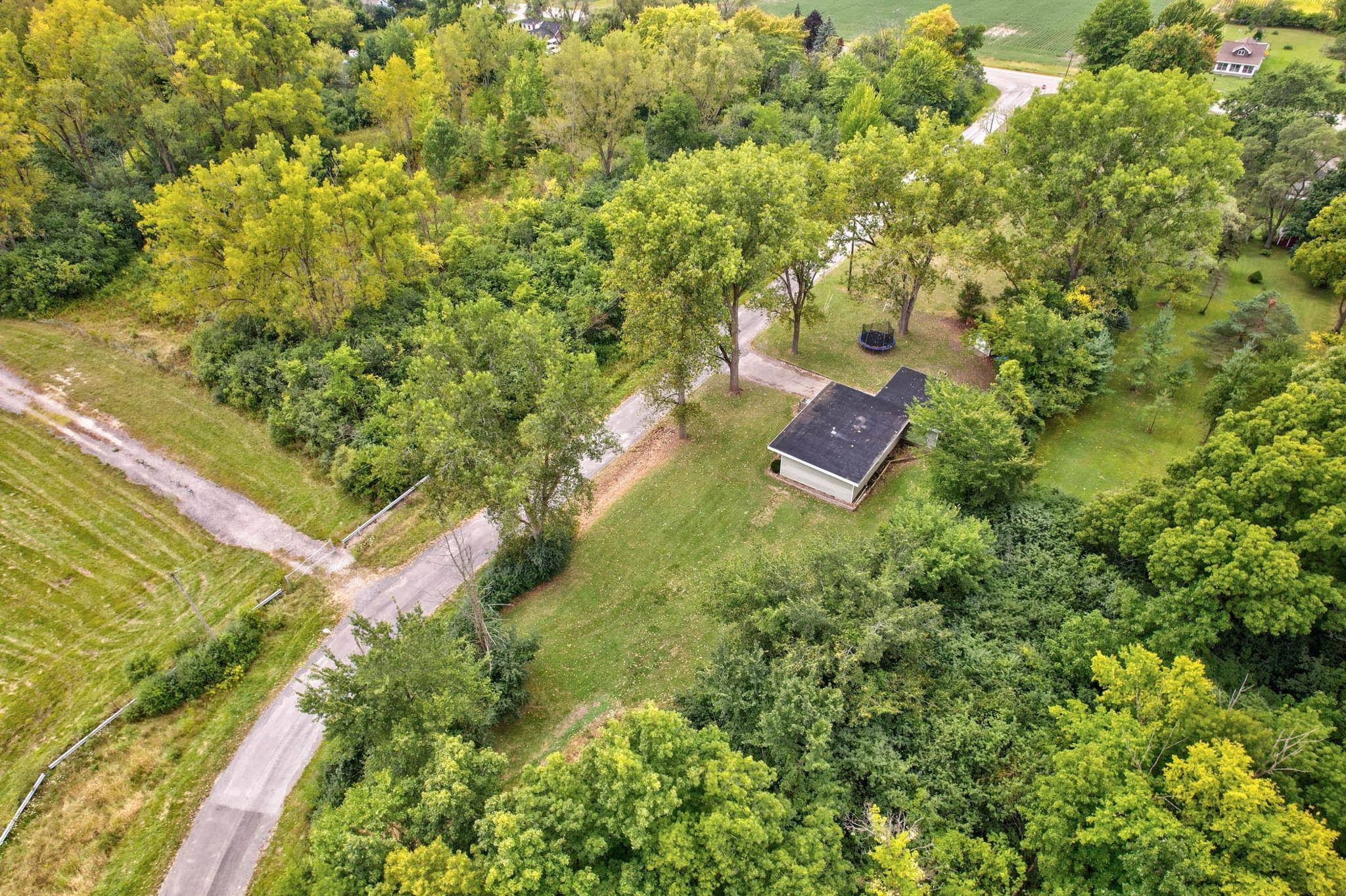 1906 Banner Road, Saginaw, MI 48601 — Photo 37