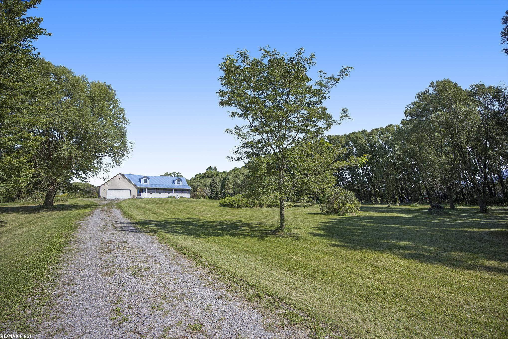 5088 Booth Road, MI — Photo 2
