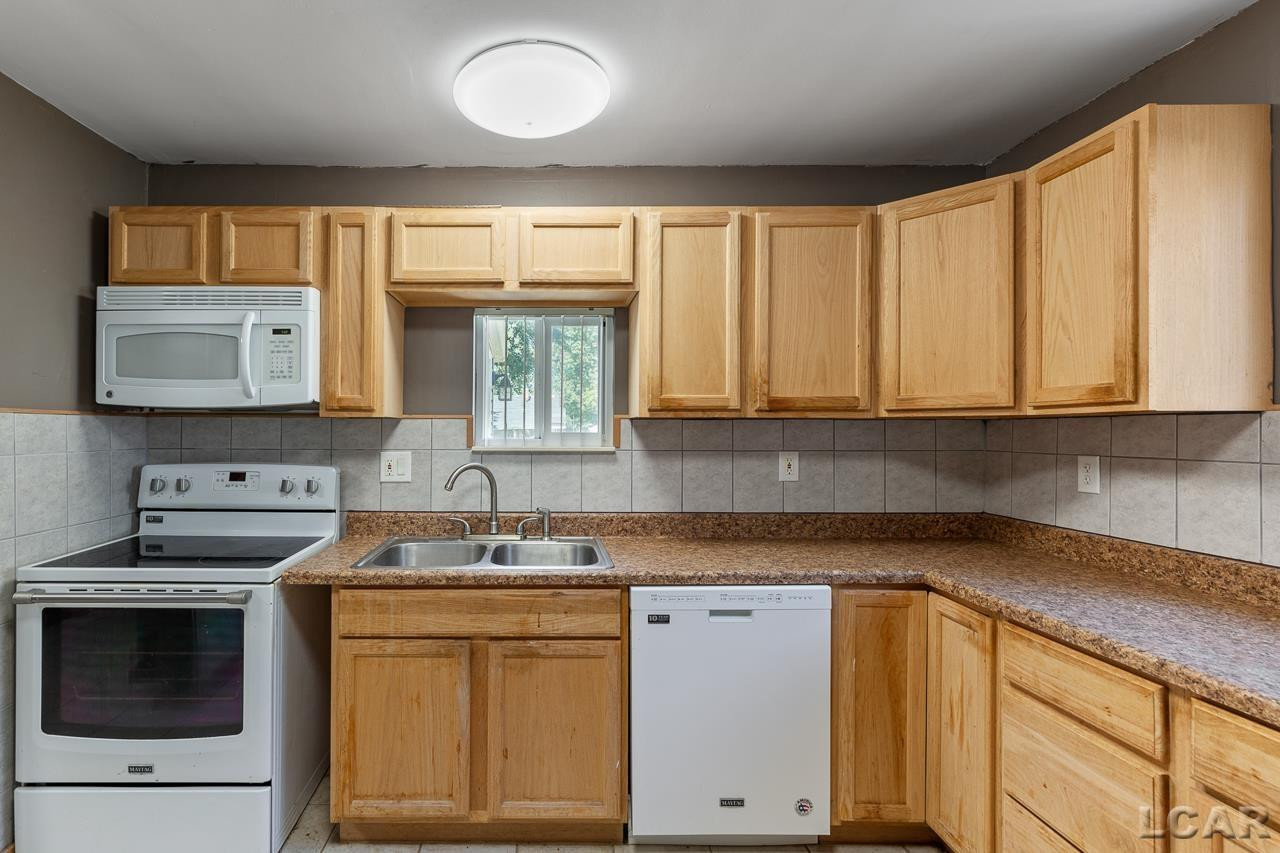 112 Bartlett, MI 49236 — Photo 11