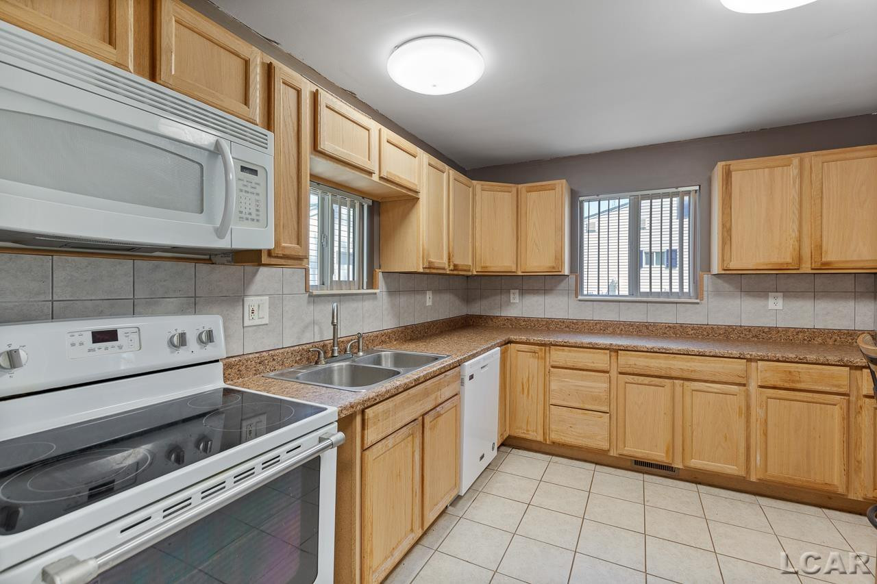 112 Bartlett, MI 49236 — Photo 12