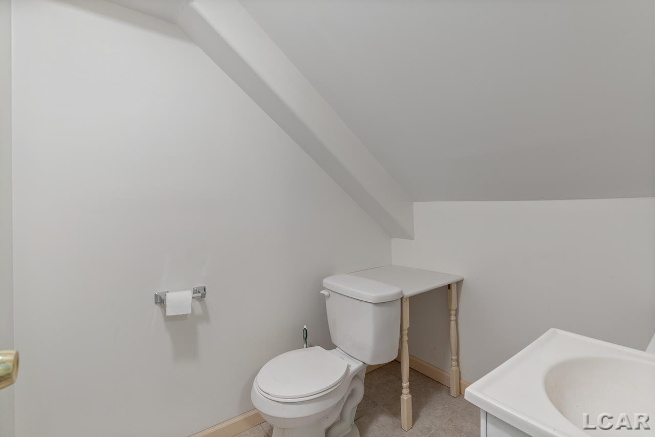 112 Bartlett, MI 49236 — Photo 30