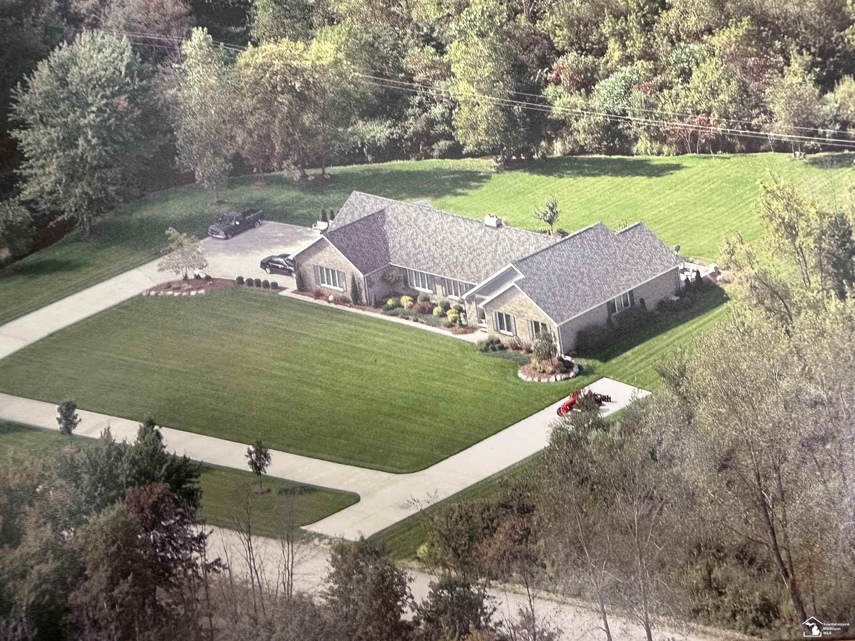 14449 Timbers, Carleton, MI 48117 — Photo 2