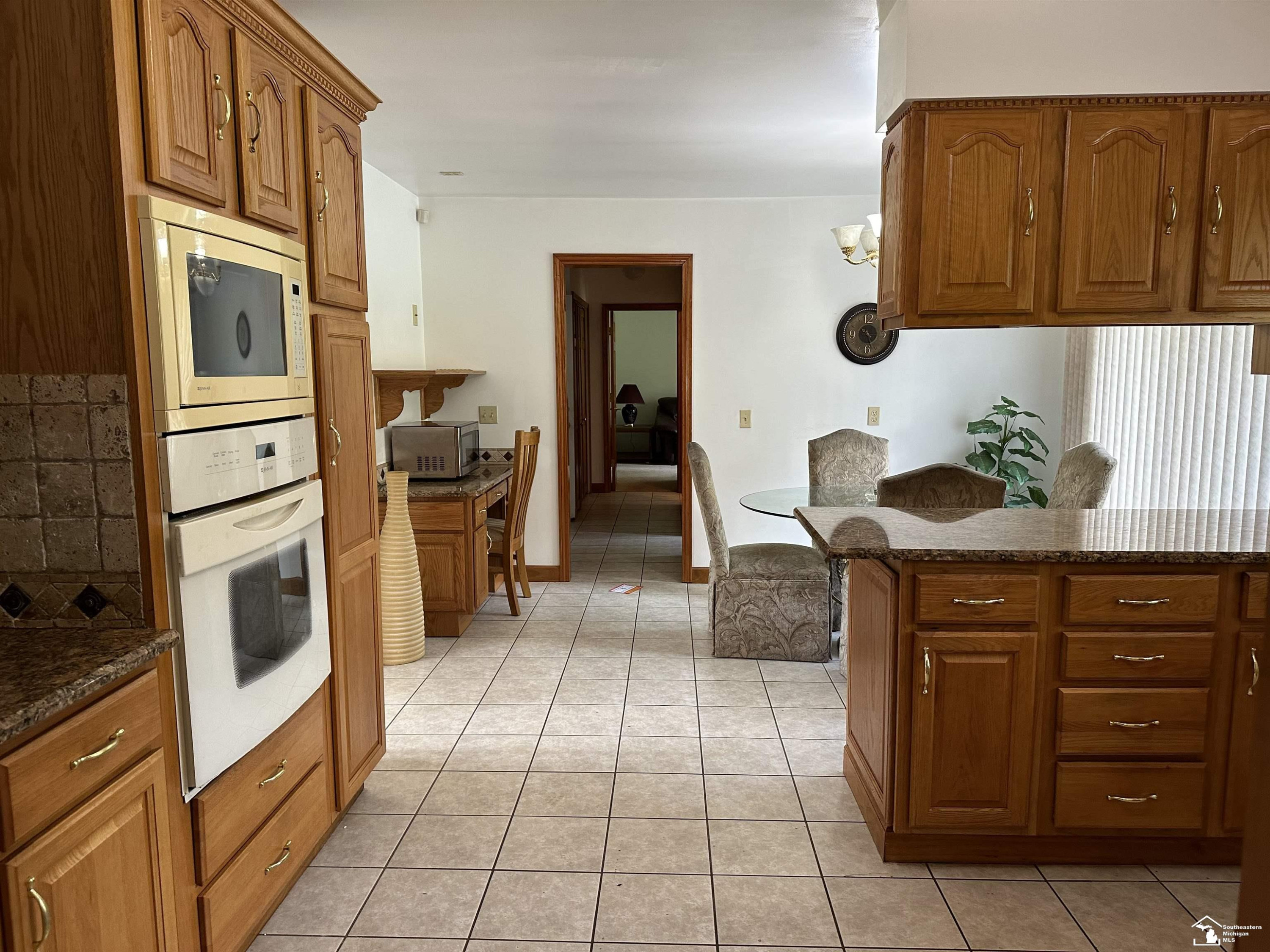14449 Timbers, Carleton, MI 48117 — Photo 8