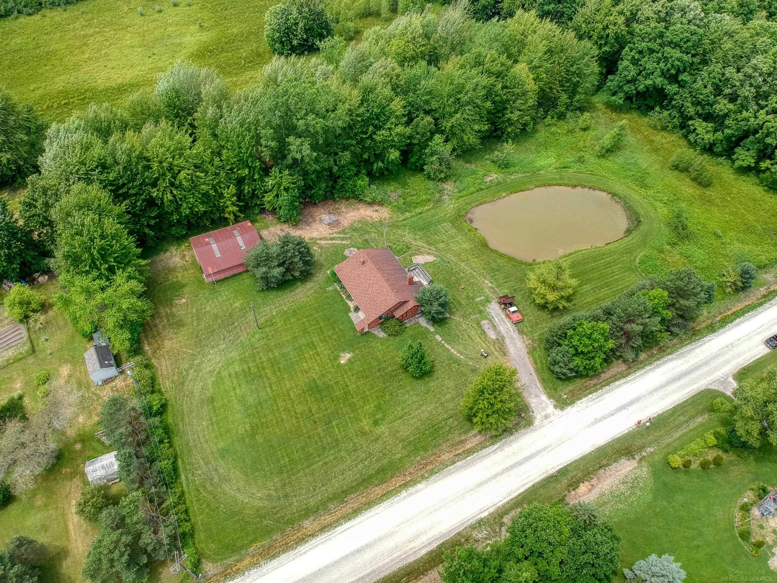 1980 Hessen Road, MI — Photo 5