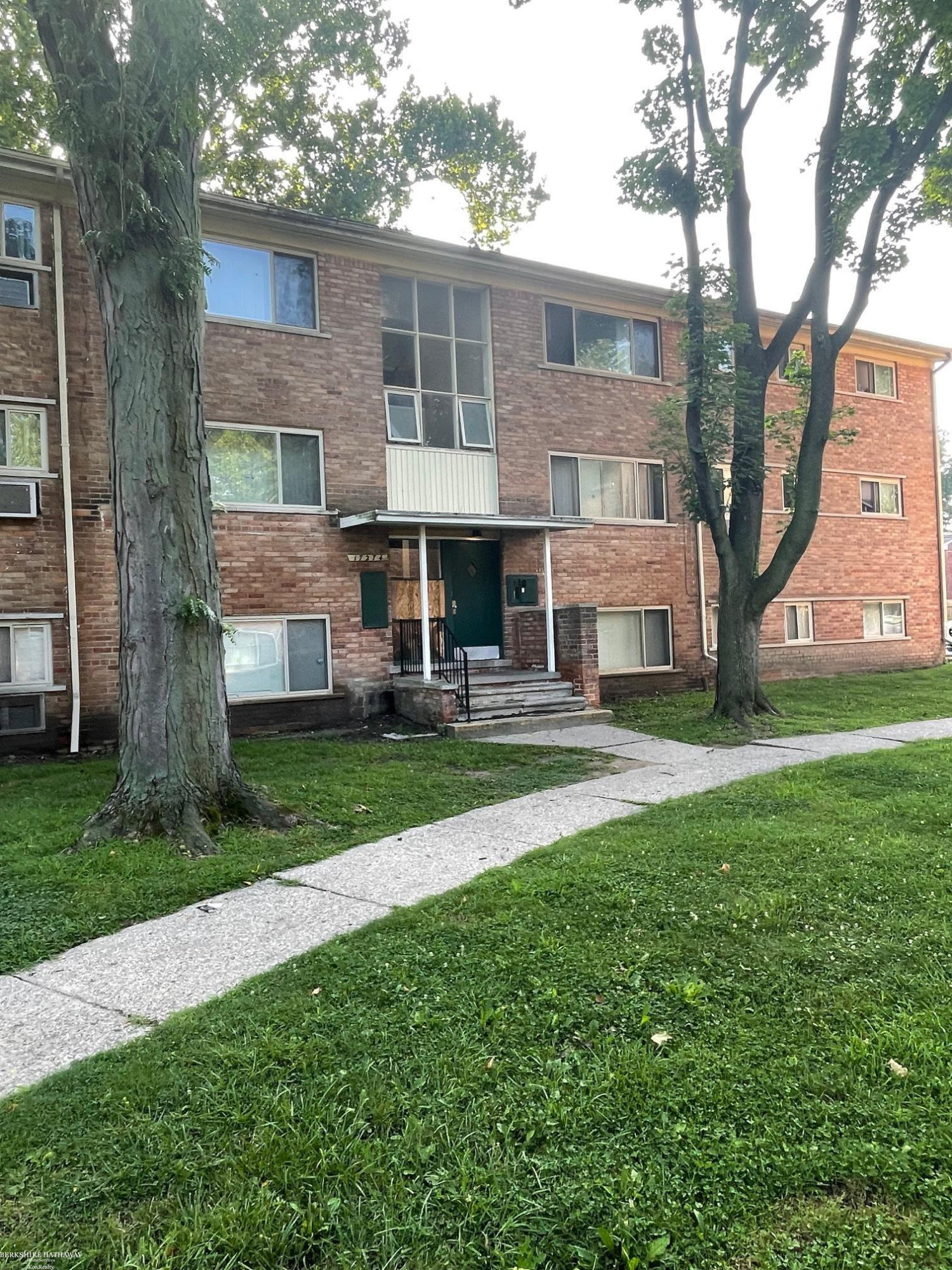 17274 Bentler#49 Street, 49, Detroit, MI 48219 — front exterior
