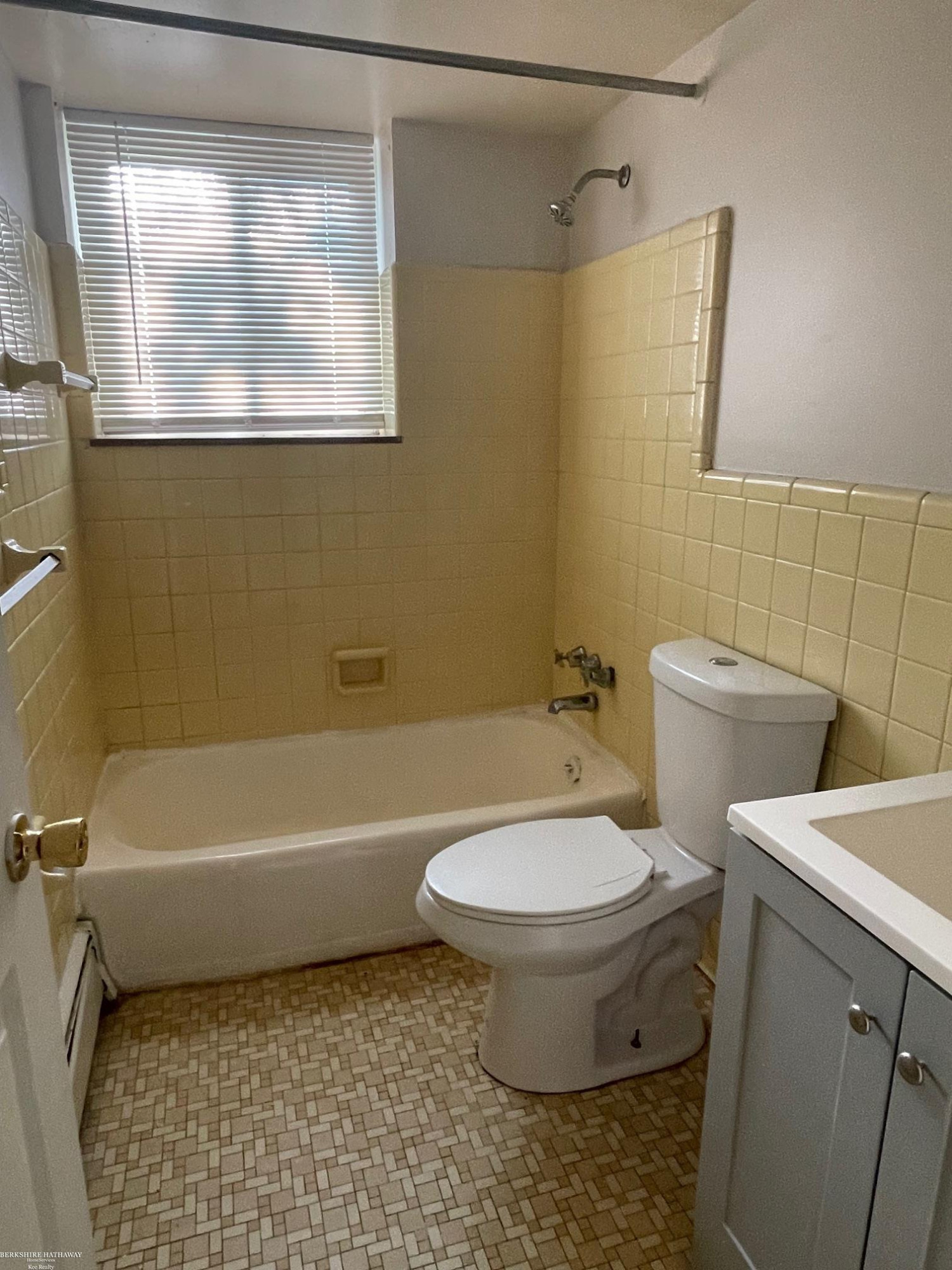 17274 Bentler#49 Street, 49, Detroit, MI 48219 — Photo 6