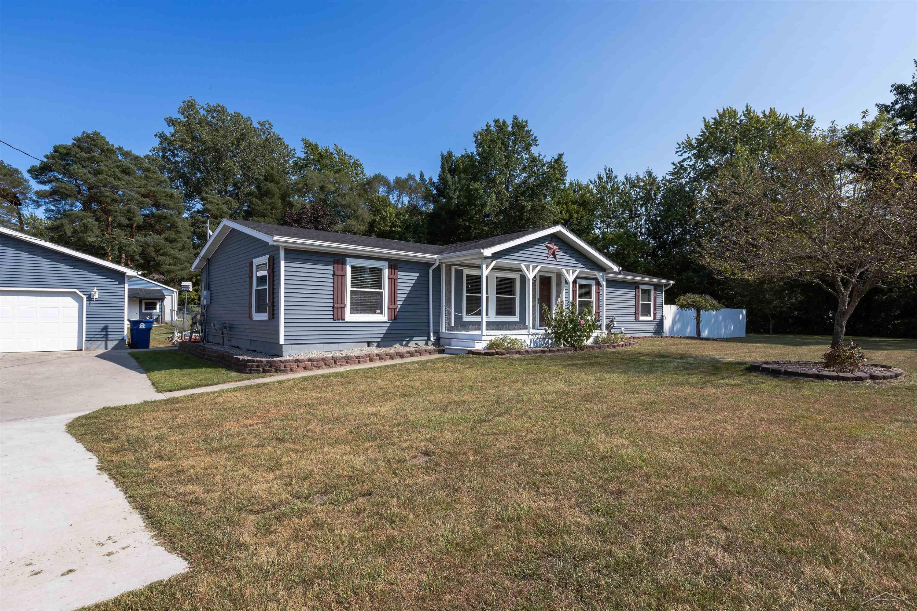 6015 S Graham Road, Saint Charles, MI 48655 — Photo 50