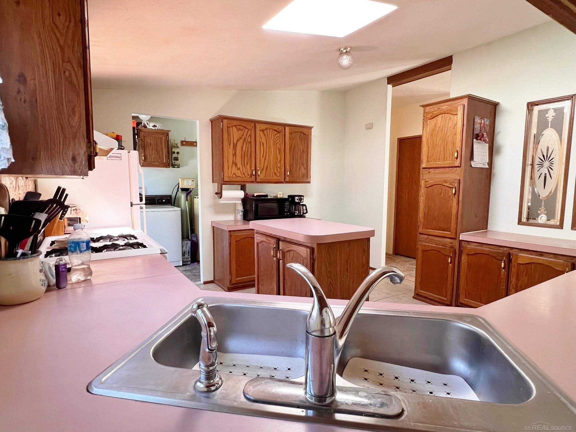 1292 Railroad Street, Melvin, MI 48454 — Photo 4