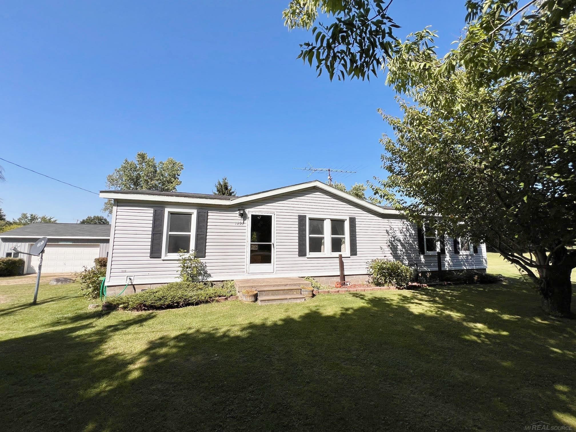 1292 Railroad Street, Melvin, MI 48454 — Photo 15
