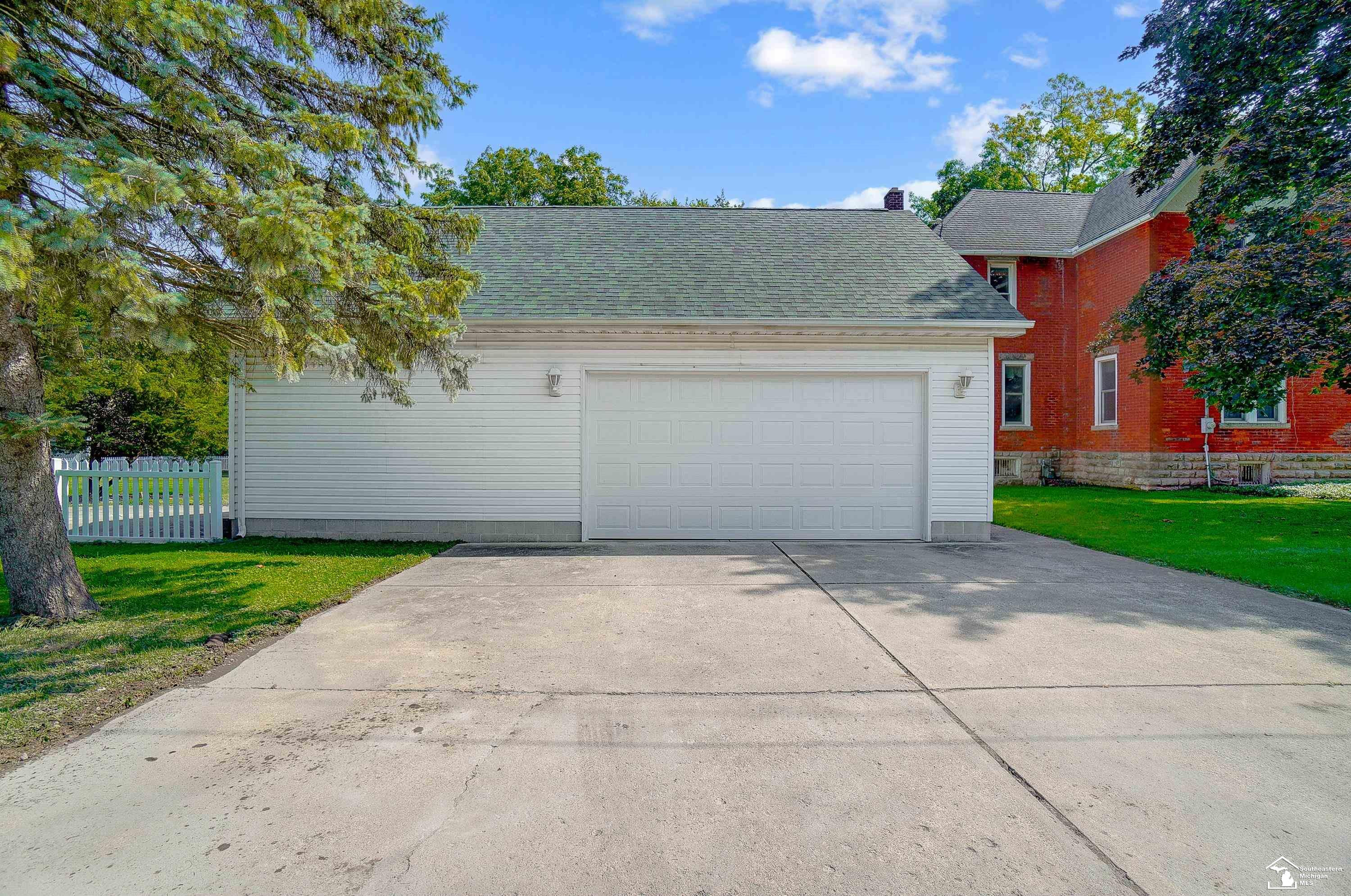 534 Monroe, Carleton, MI 48117 — Photo 61