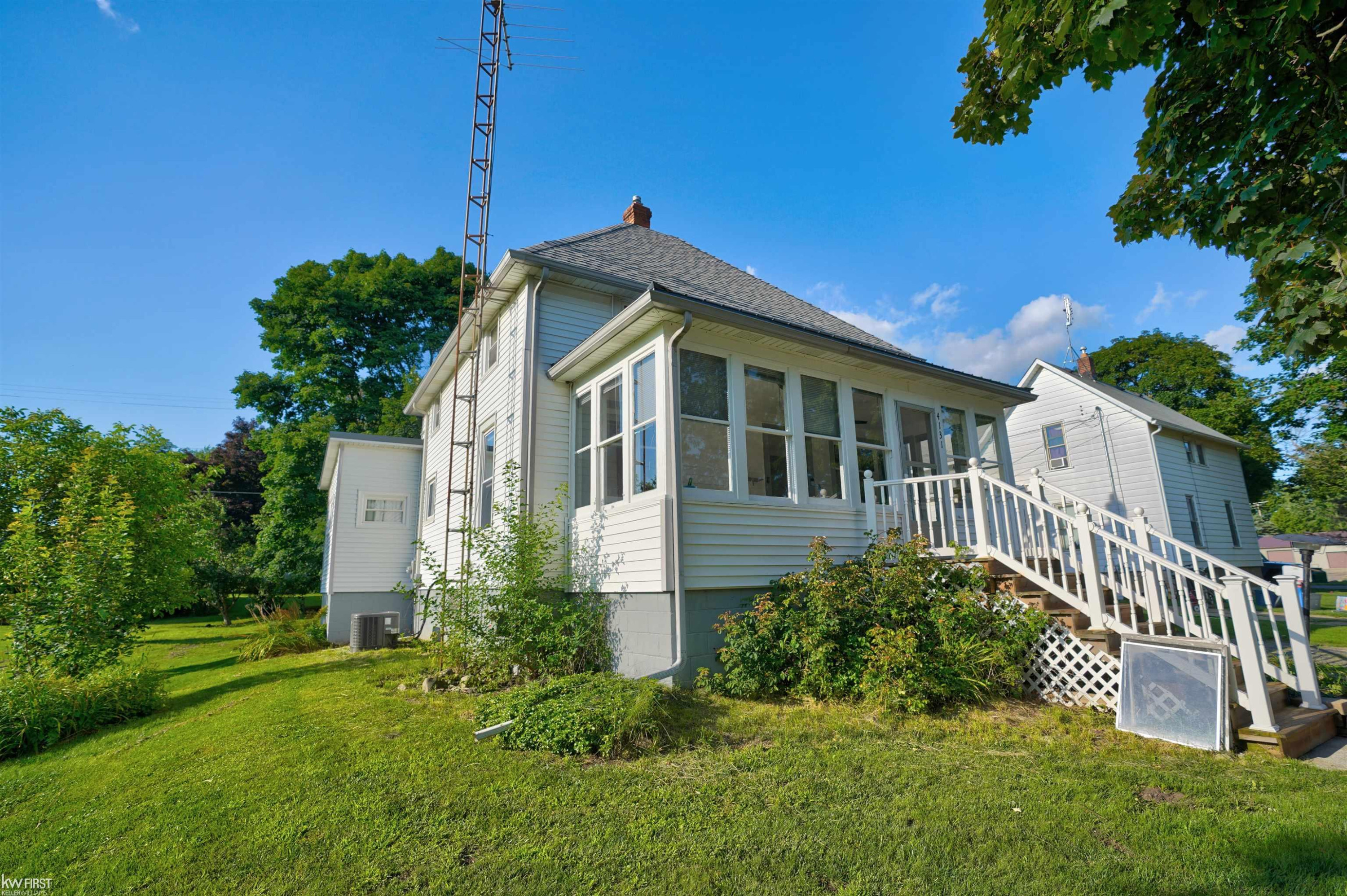 4131 Pleasant, North Branch, MI 48461 — Photo 2