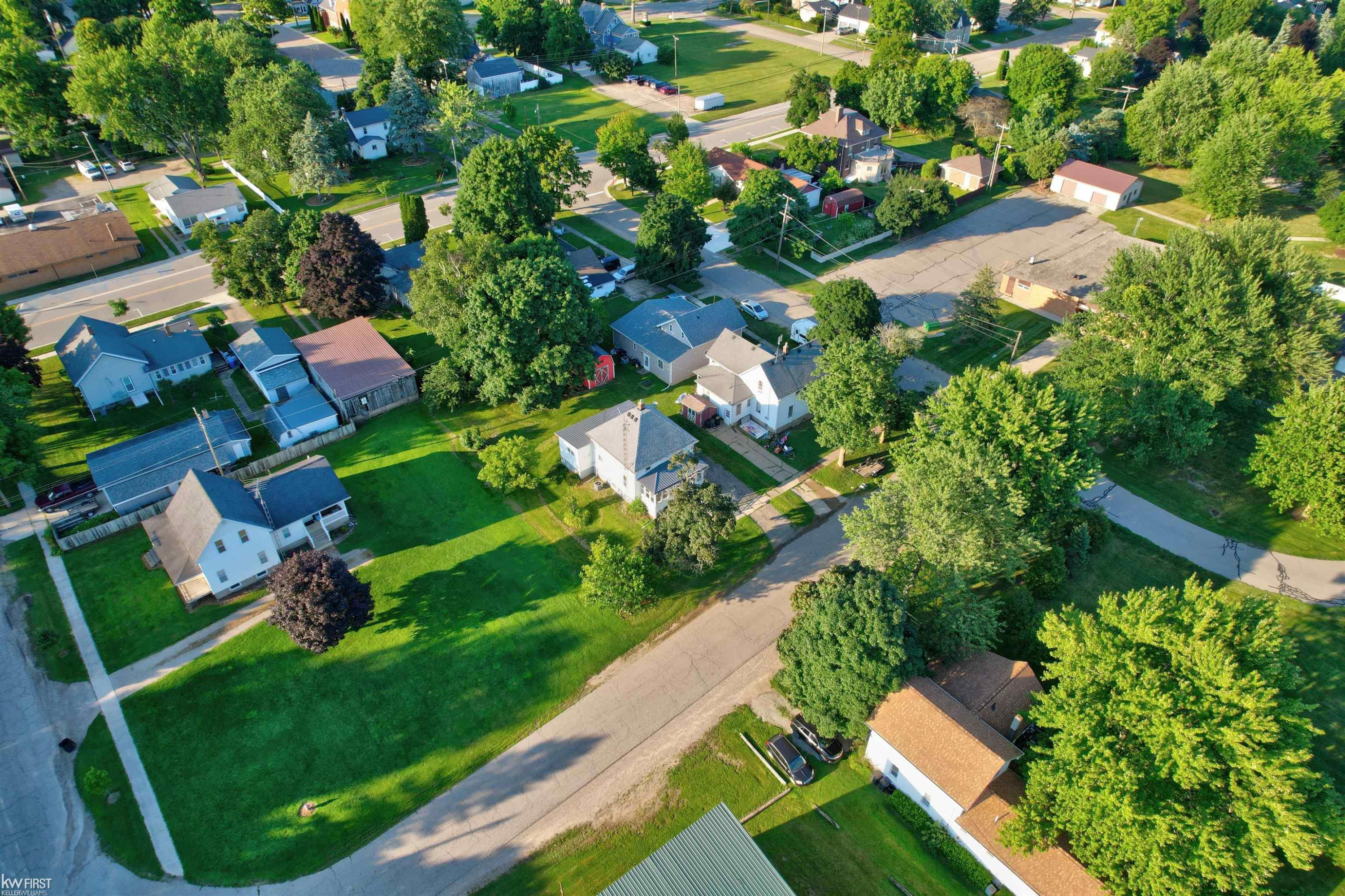 4131 Pleasant, North Branch, MI 48461 — Photo 10